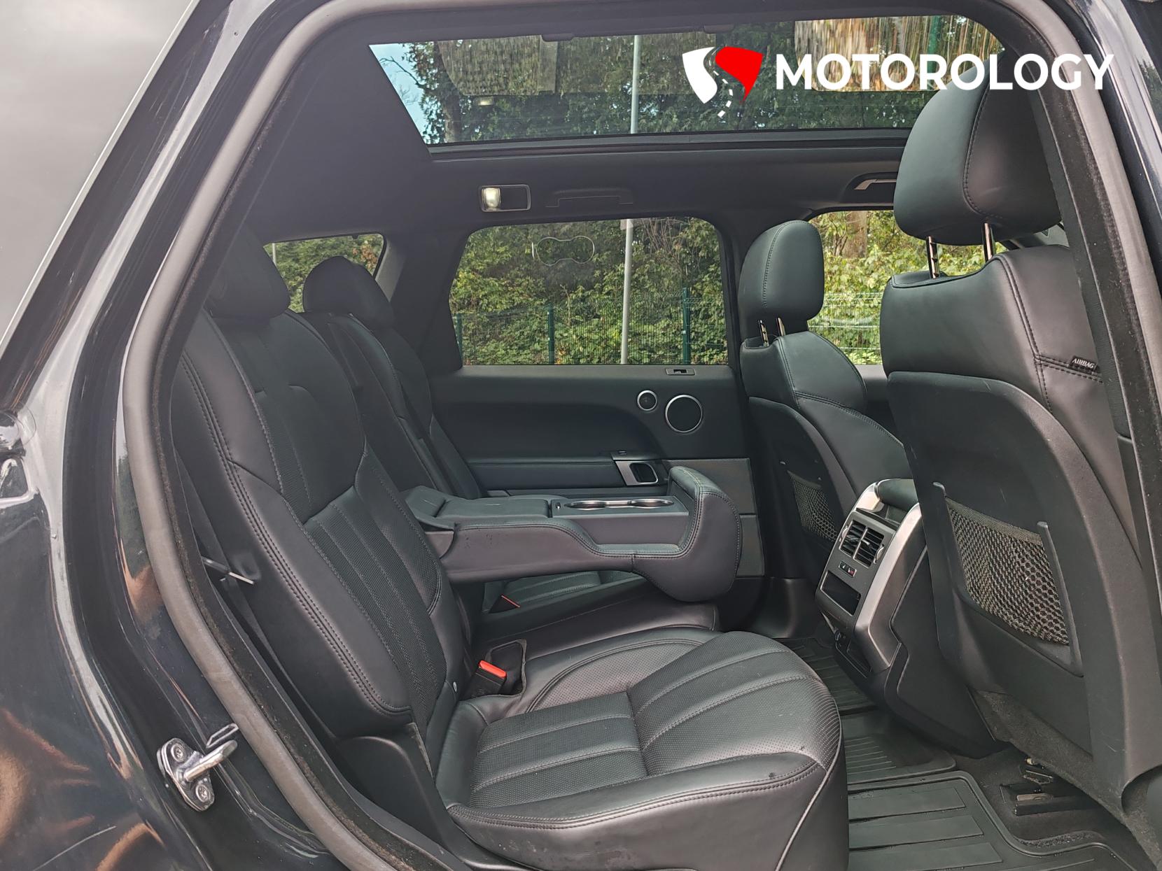 Land Rover Range Rover Sport 3.0 SD V6 HSE SUV 5dr Diesel Auto 4WD Euro 6 (s/s) (306 ps)