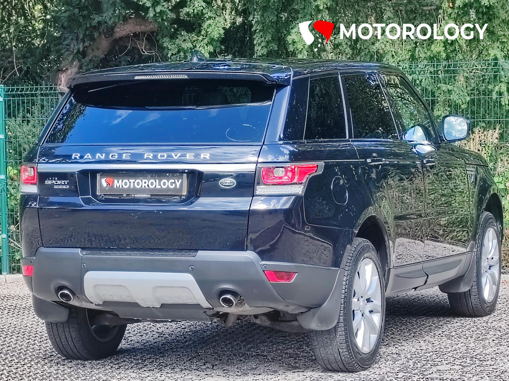 Land Rover Range Rover Sport 3.0 SD V6 HSE SUV 5dr Diesel Auto 4WD Euro 6 (s/s) (306 ps)