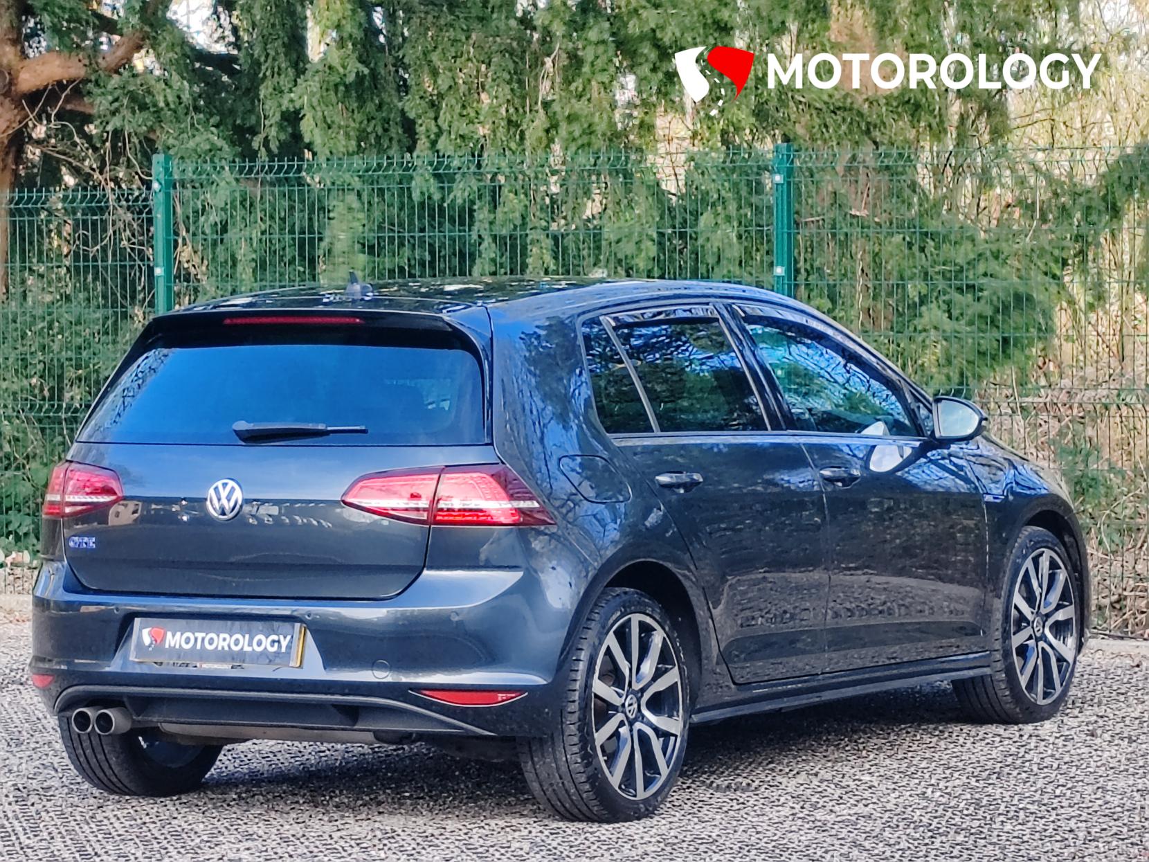 Volkswagen Golf 1.4 TSI GTE Nav Hatchback 5dr Petrol Plug-in Hybrid DSG Euro 6 (s/s) (204 ps)