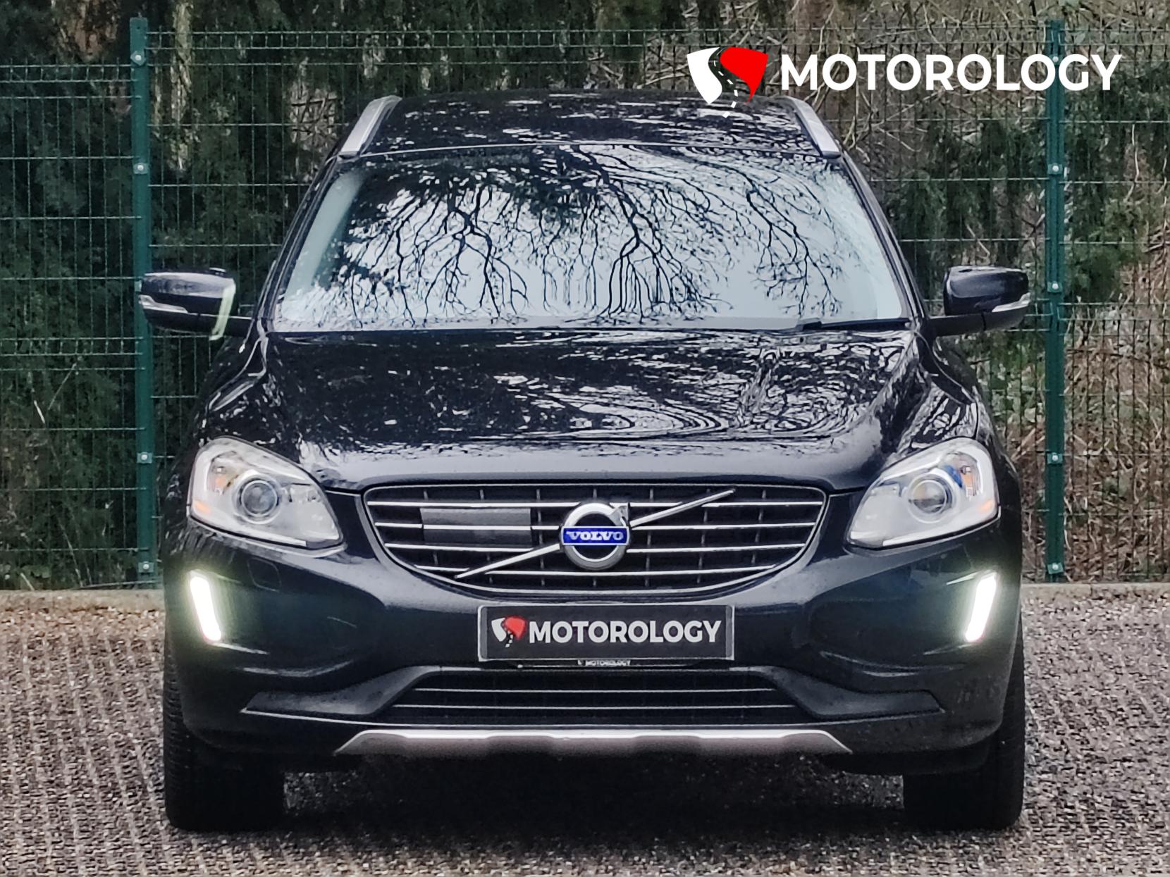 Volvo XC60 2.4 D5 SE Lux Nav SUV 5dr Diesel Geartronic AWD Euro 5 (215 ps)