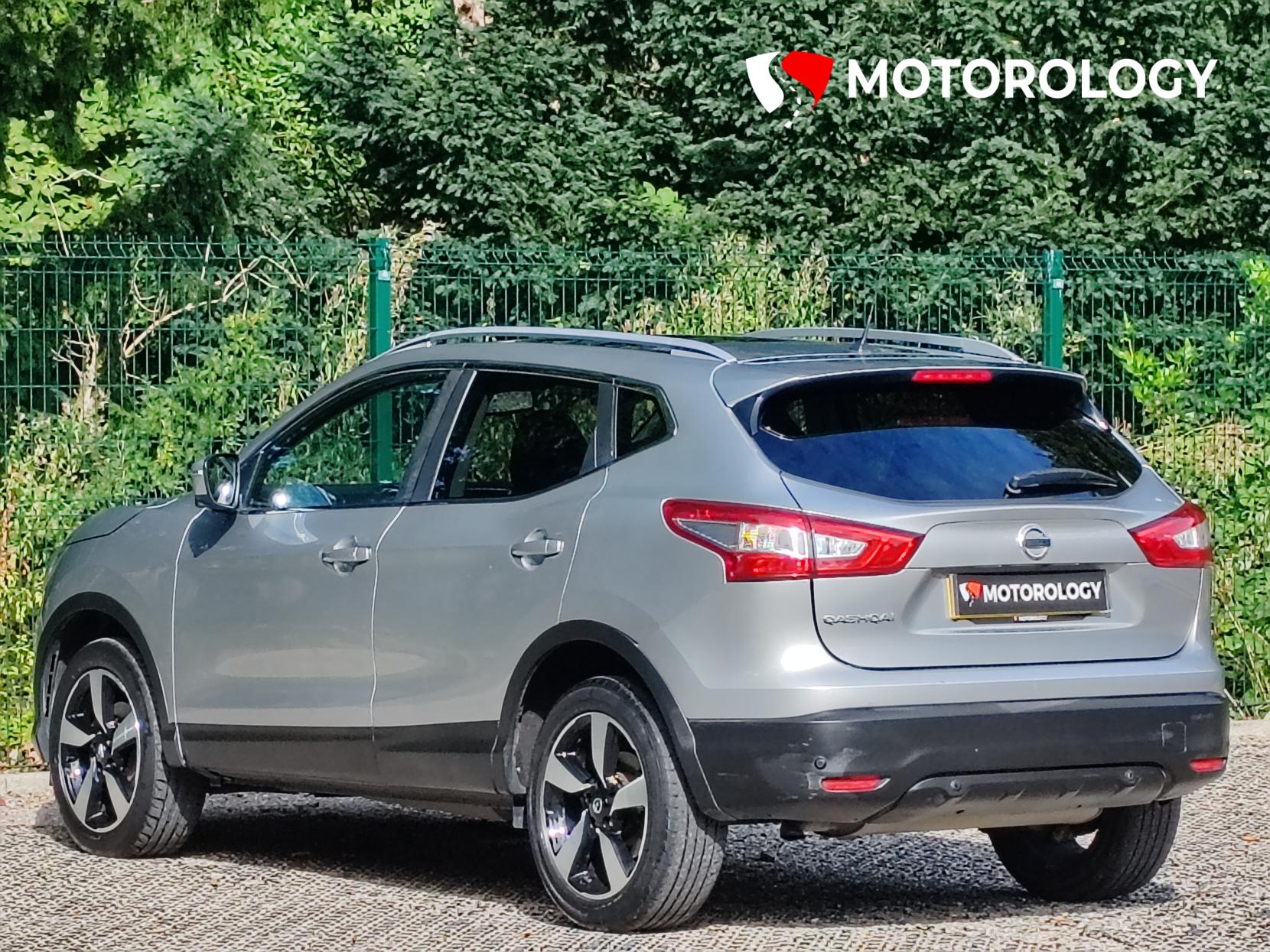 Nissan Qashqai 1.2 DIG-T N-Connecta SUV 5dr Petrol Manual 2WD Euro 6 (s/s) (115 ps)