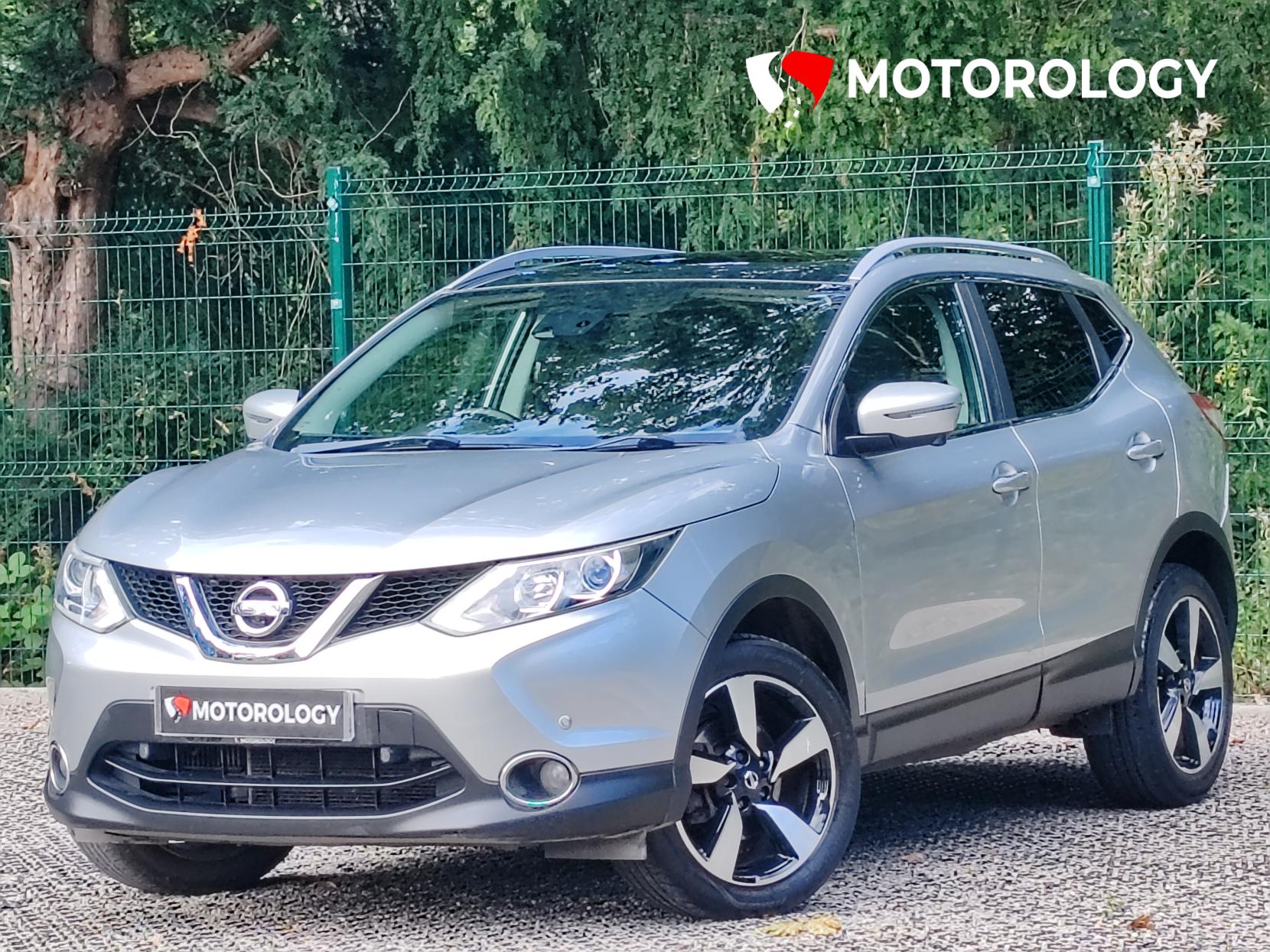 Nissan Qashqai 1.2 DIG-T N-Connecta SUV 5dr Petrol Manual 2WD Euro 6 (s/s) (115 ps)