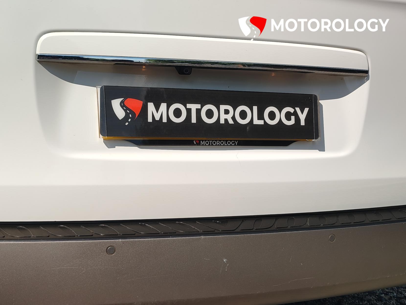 Hyundai i800 2.5 CRDi SE Nav MPV 5dr Diesel Auto Euro 6 (170 ps)