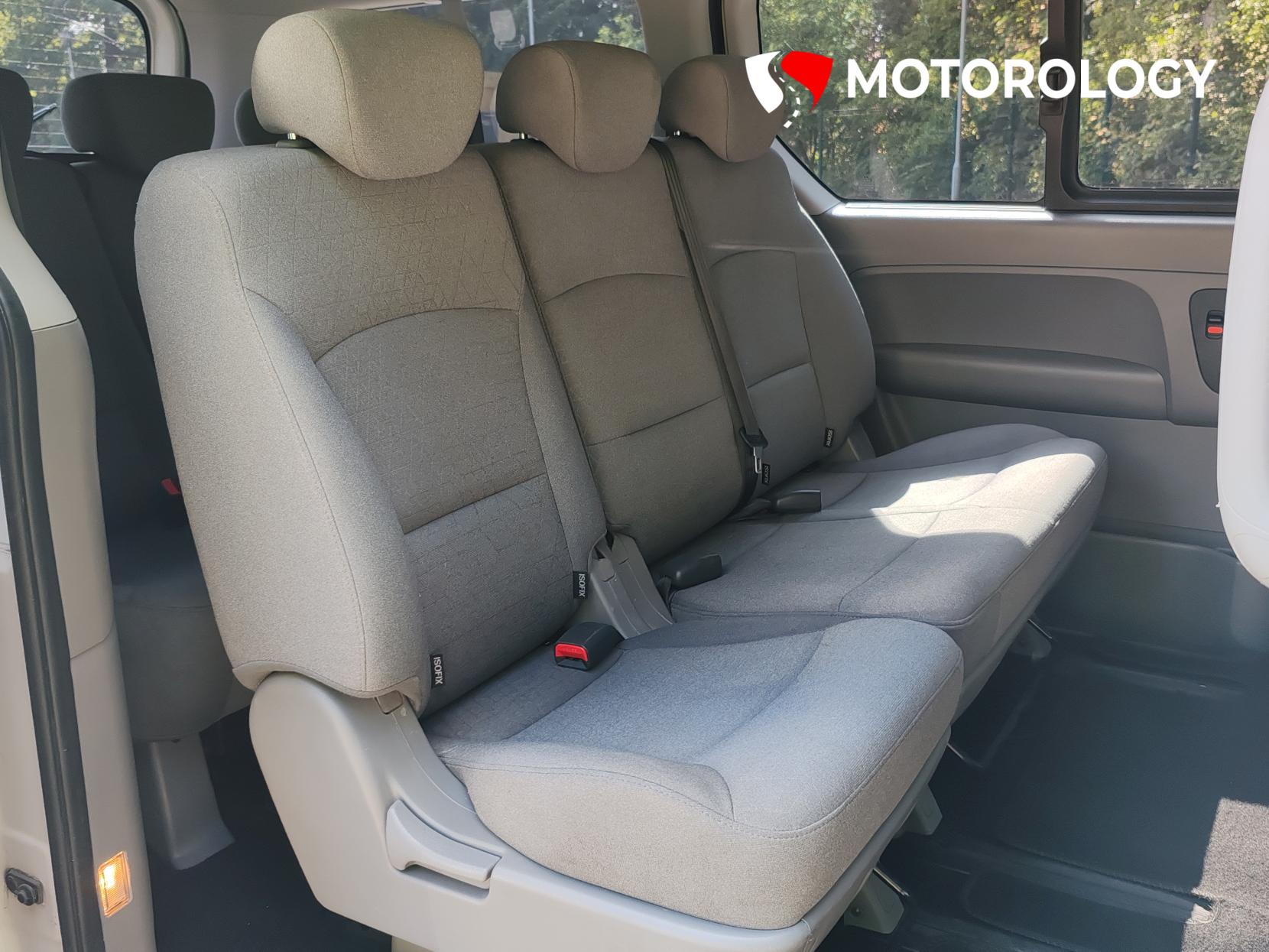 Hyundai i800 2.5 CRDi SE Nav MPV 5dr Diesel Auto Euro 6 (170 ps)
