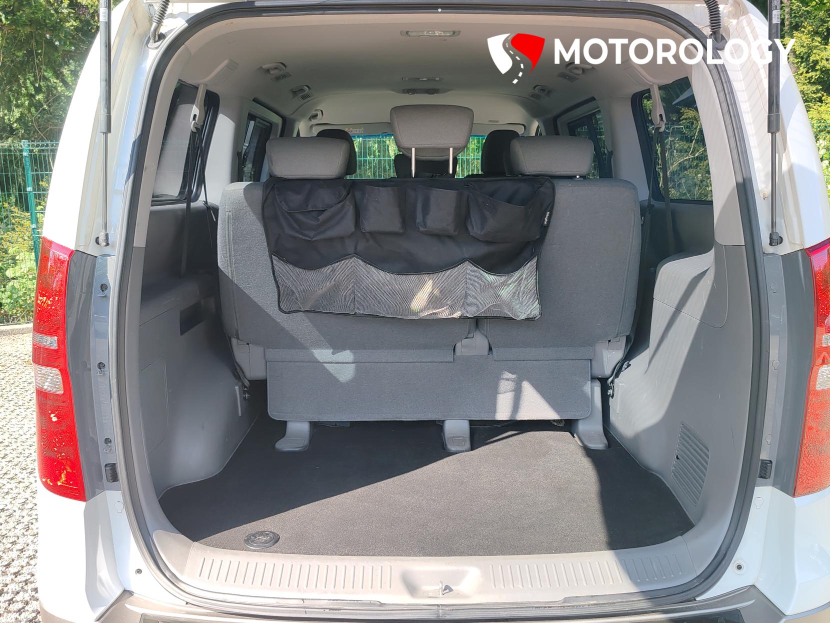 Hyundai i800 2.5 CRDi SE Nav MPV 5dr Diesel Auto Euro 6 (170 ps)