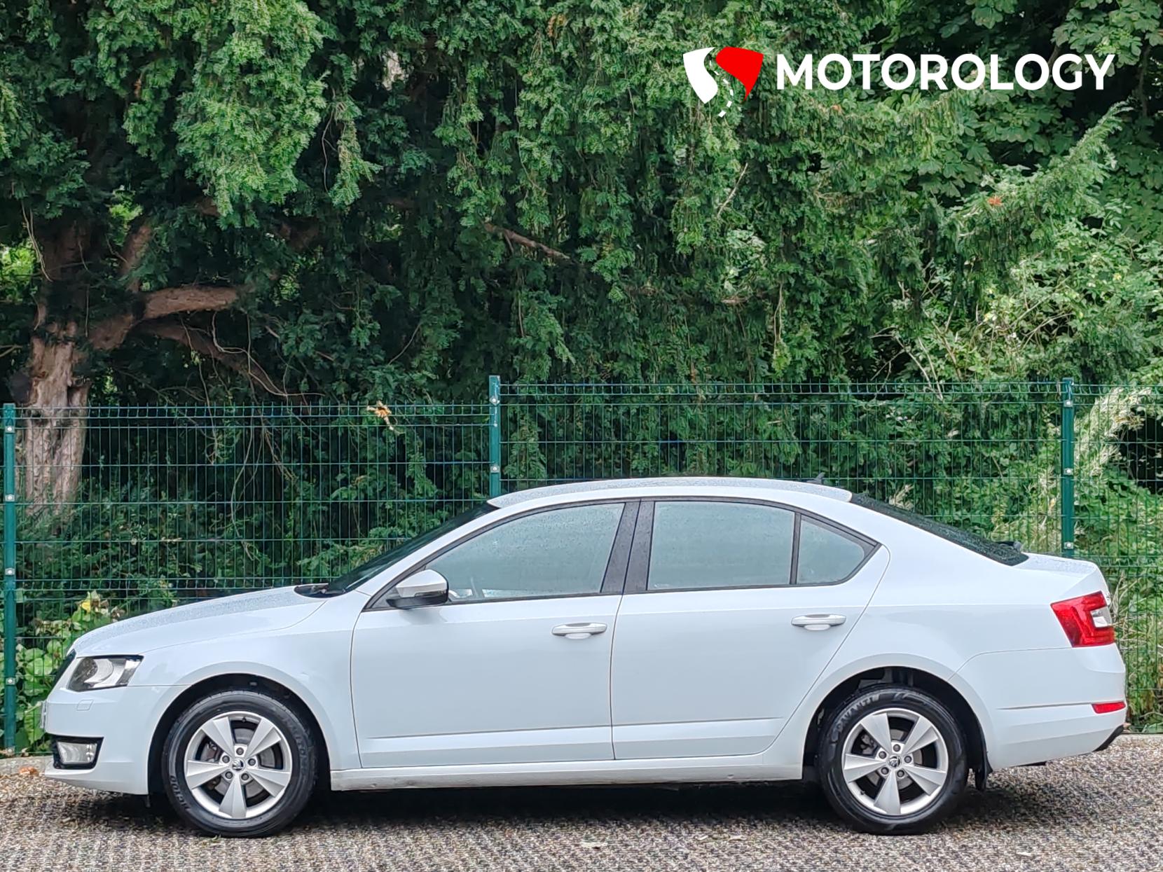 Skoda Octavia 2.0 TDI SE L Hatchback 5dr Diesel Manual Euro 6 (s/s) (150 ps)