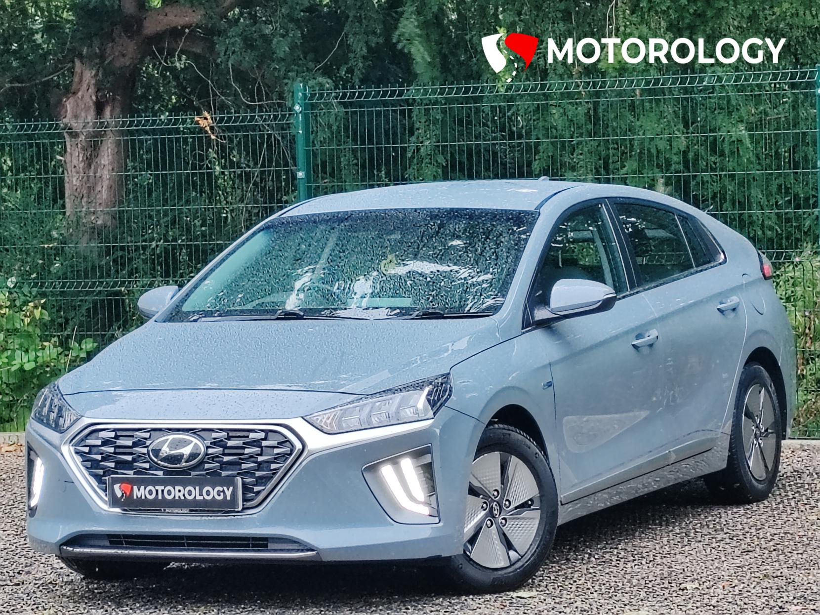 Hyundai IONIQ 1.6 h-GDi Premium Hatchback 5dr Petrol Hybrid DCT Euro 6 (s/s) (141 ps)