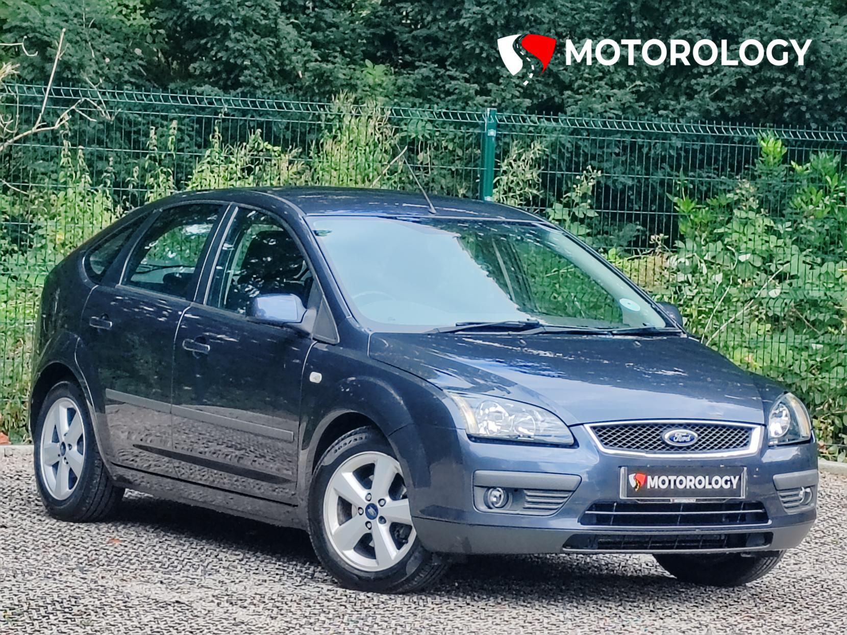 Ford Focus 1.6 Zetec Climate Hatchback 5dr Petrol Manual (161 g/km, 113 bhp)