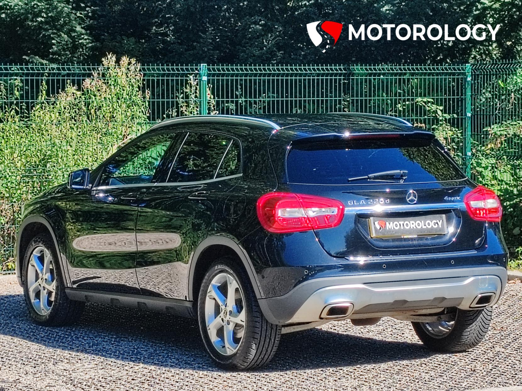 Mercedes-Benz GLA 2.1 GLA220d Sport (Executive) SUV 5dr Diesel 7G-DCT 4MATIC Euro 6 (s/s) (170 ps)