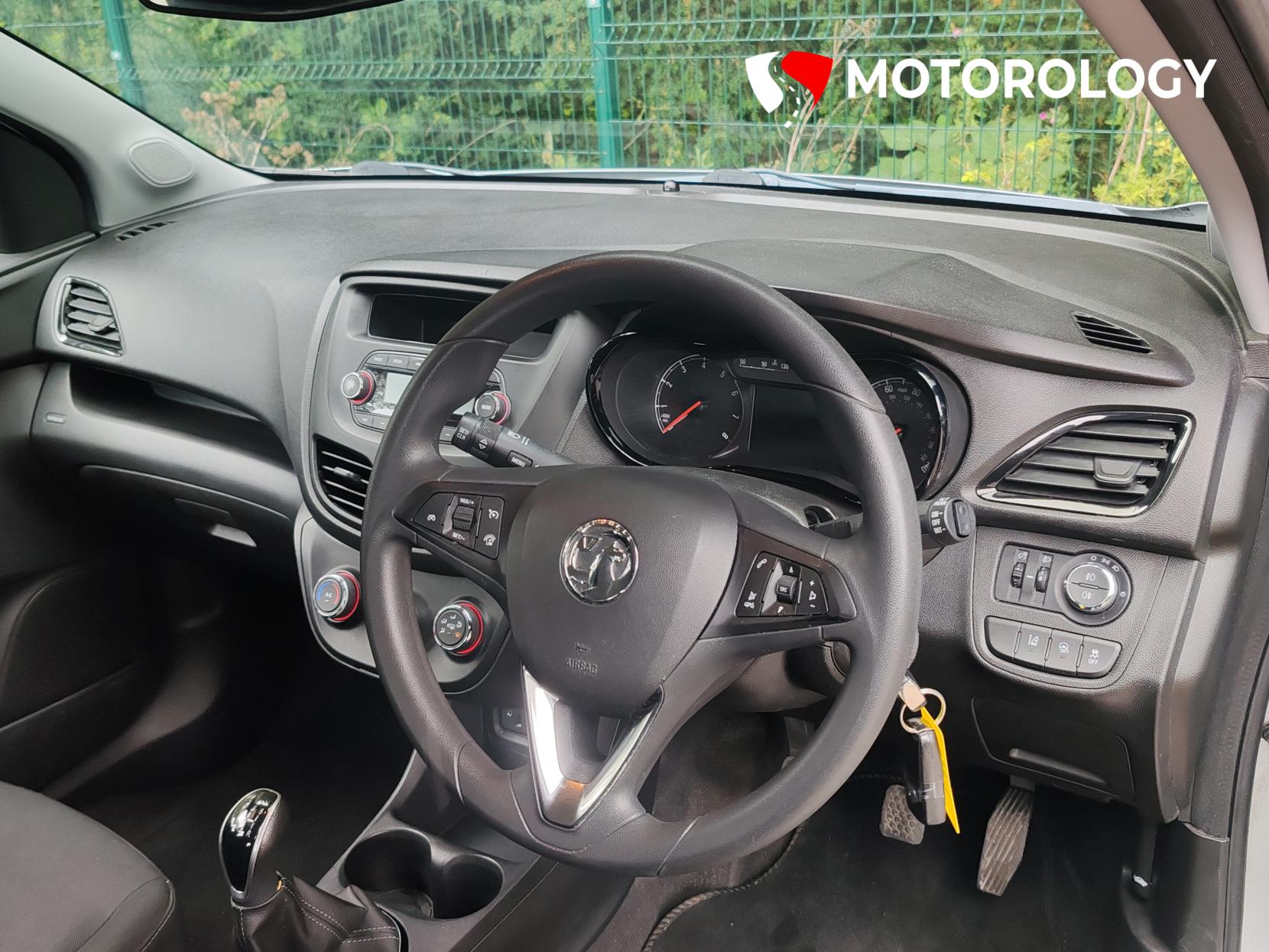Vauxhall Viva 1.0i SE Hatchback 5dr Petrol Manual Euro 6 (a/c) (75 ps)
