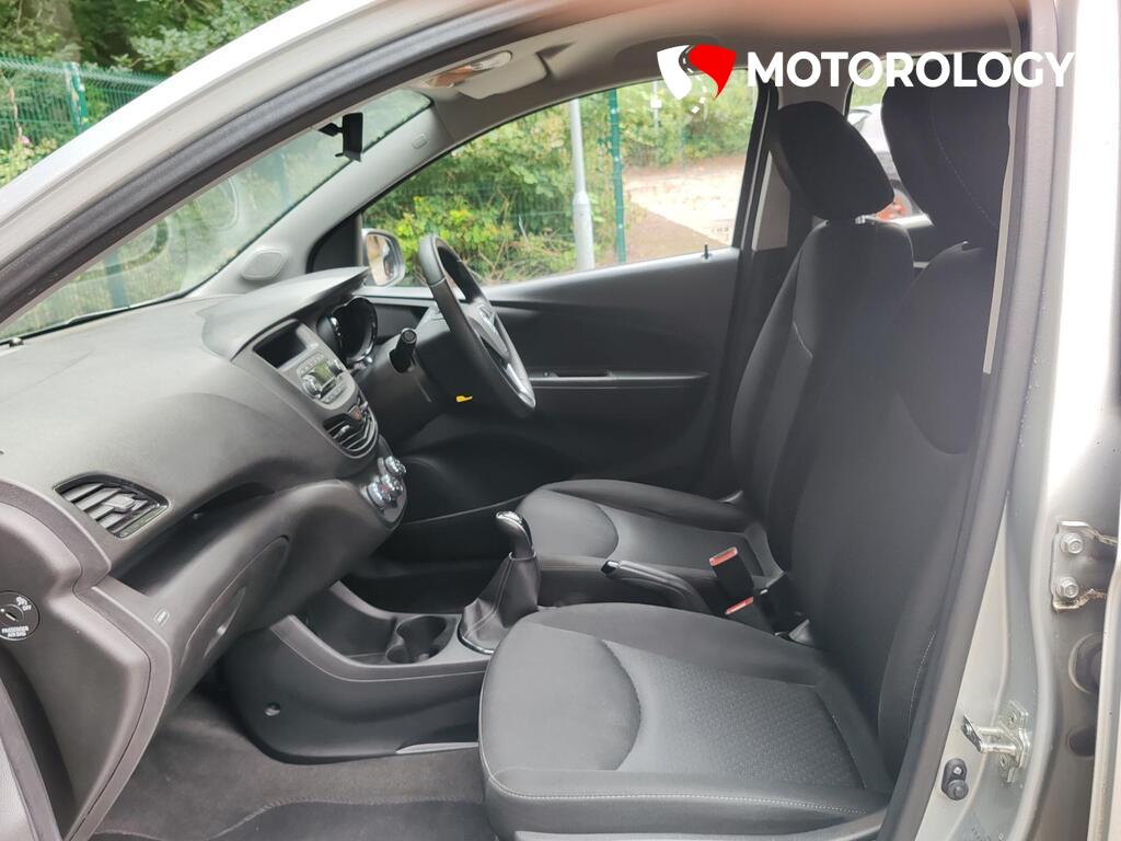 Vauxhall Viva 1.0i SE Hatchback 5dr Petrol Manual Euro 6 (a/c) (75 ps)