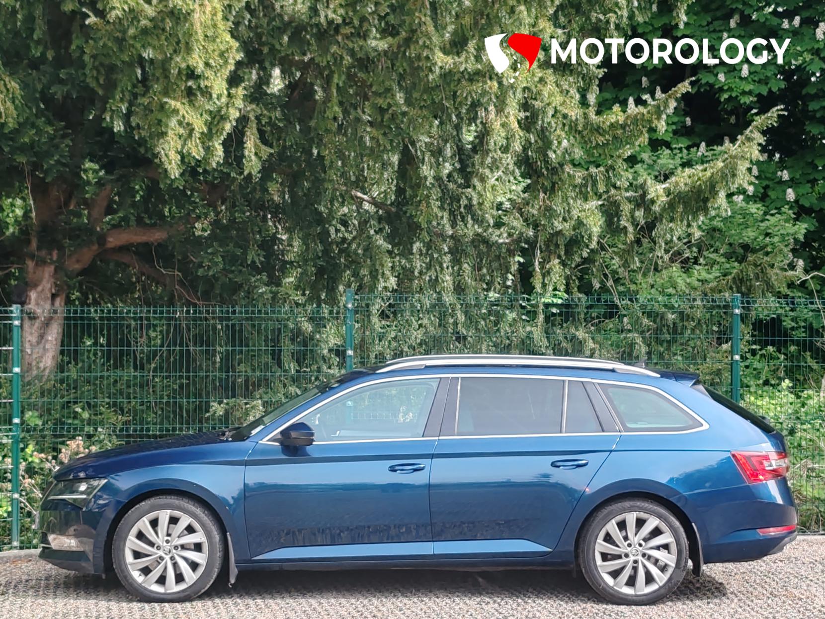 Skoda Superb 2.0 TDI SE L Executive Estate 5dr Diesel Manual Euro 6 (s/s) (150 ps)