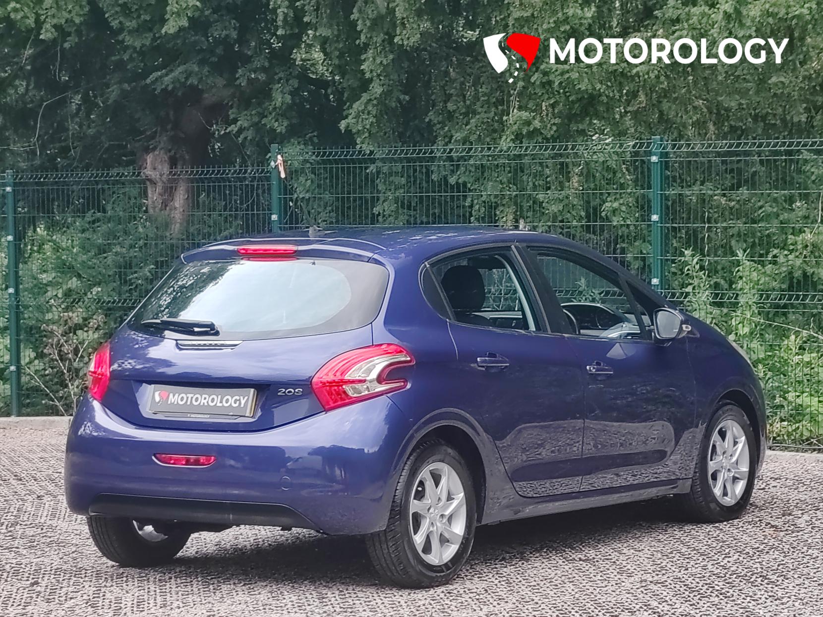 Peugeot 208 1.2 VTi PureTech Active Hatchback 5dr Petrol Manual Euro 5 (82 ps)