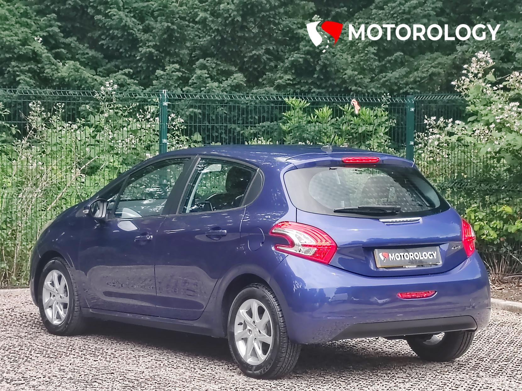 Peugeot 208 1.2 VTi PureTech Active Hatchback 5dr Petrol Manual Euro 5 (82 ps)