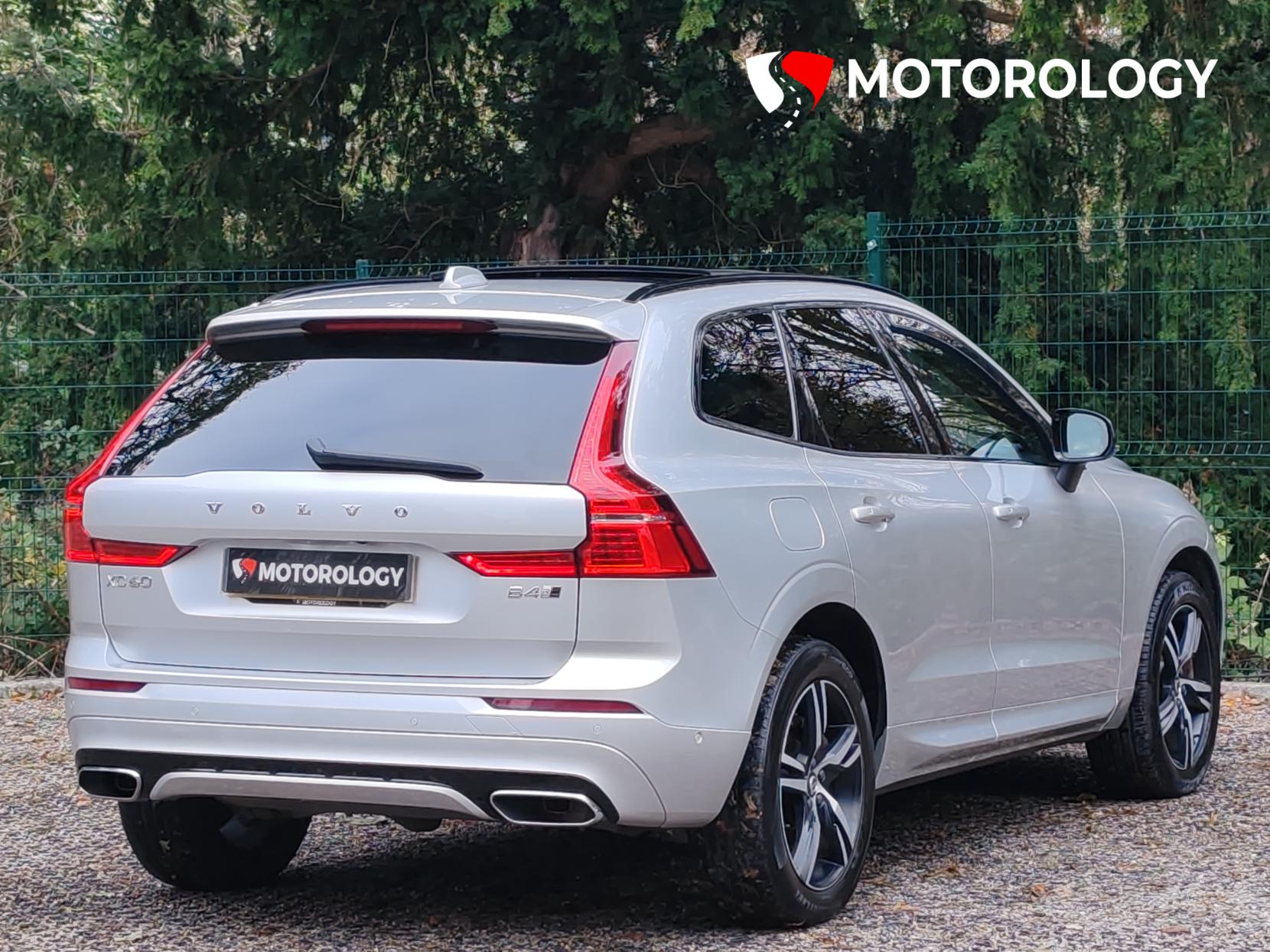 Volvo XC60 2.0 B4 MHEV R-Design SUV 5dr Diesel Hybrid Auto AWD Euro 6 (s/s) (197 ps)