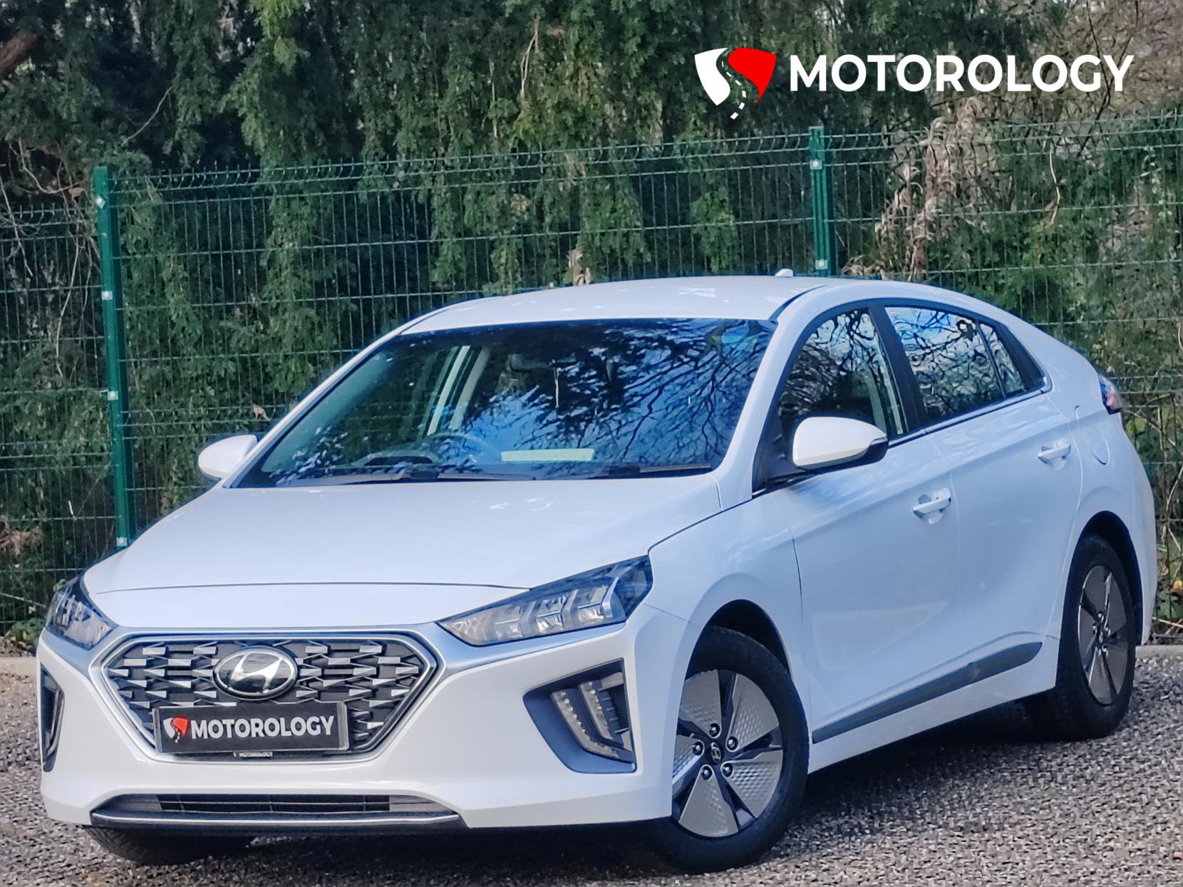 Hyundai IONIQ 1.6 h-GDi Premium Hatchback 5dr Petrol Hybrid DCT Euro 6 (s/s) (141 ps)