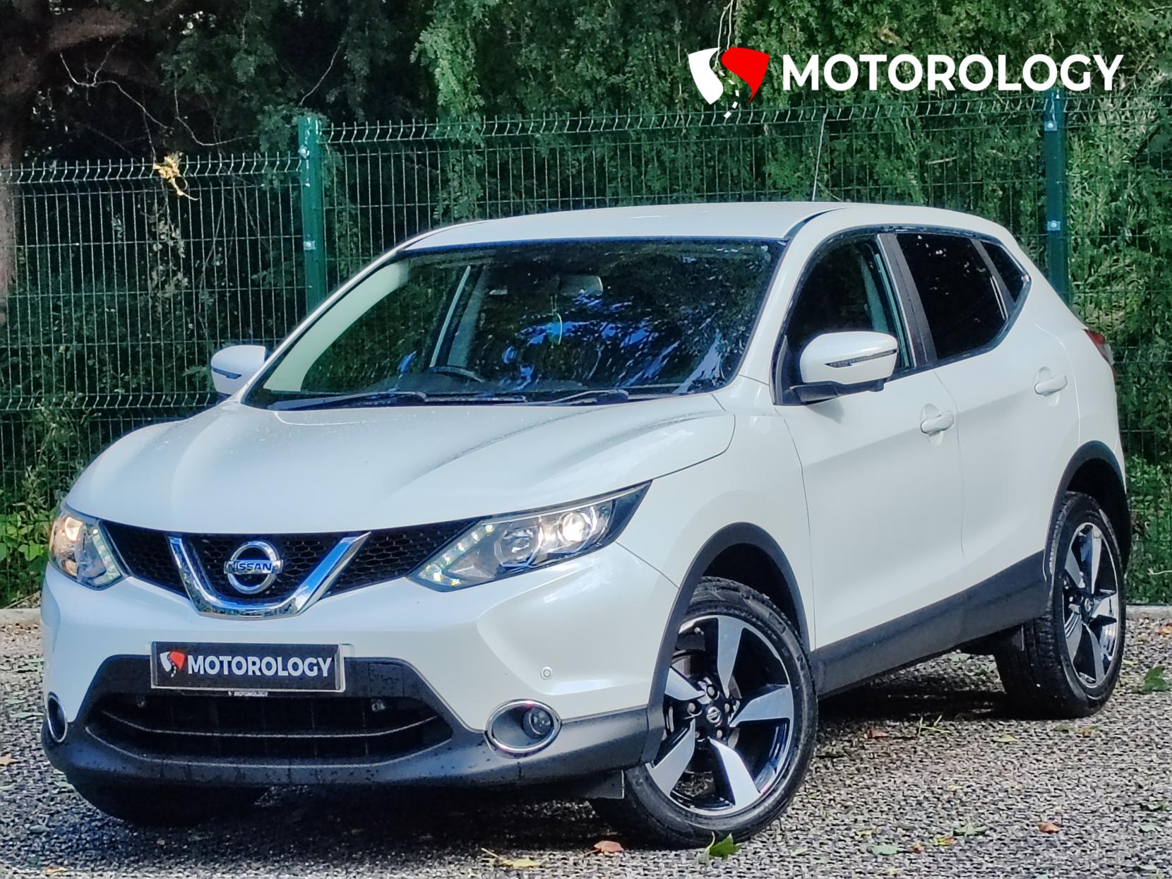 Nissan Qashqai 1.5 dCi n-tec SUV 5dr Diesel Manual 2WD Euro 5 (s/s) (110 ps)