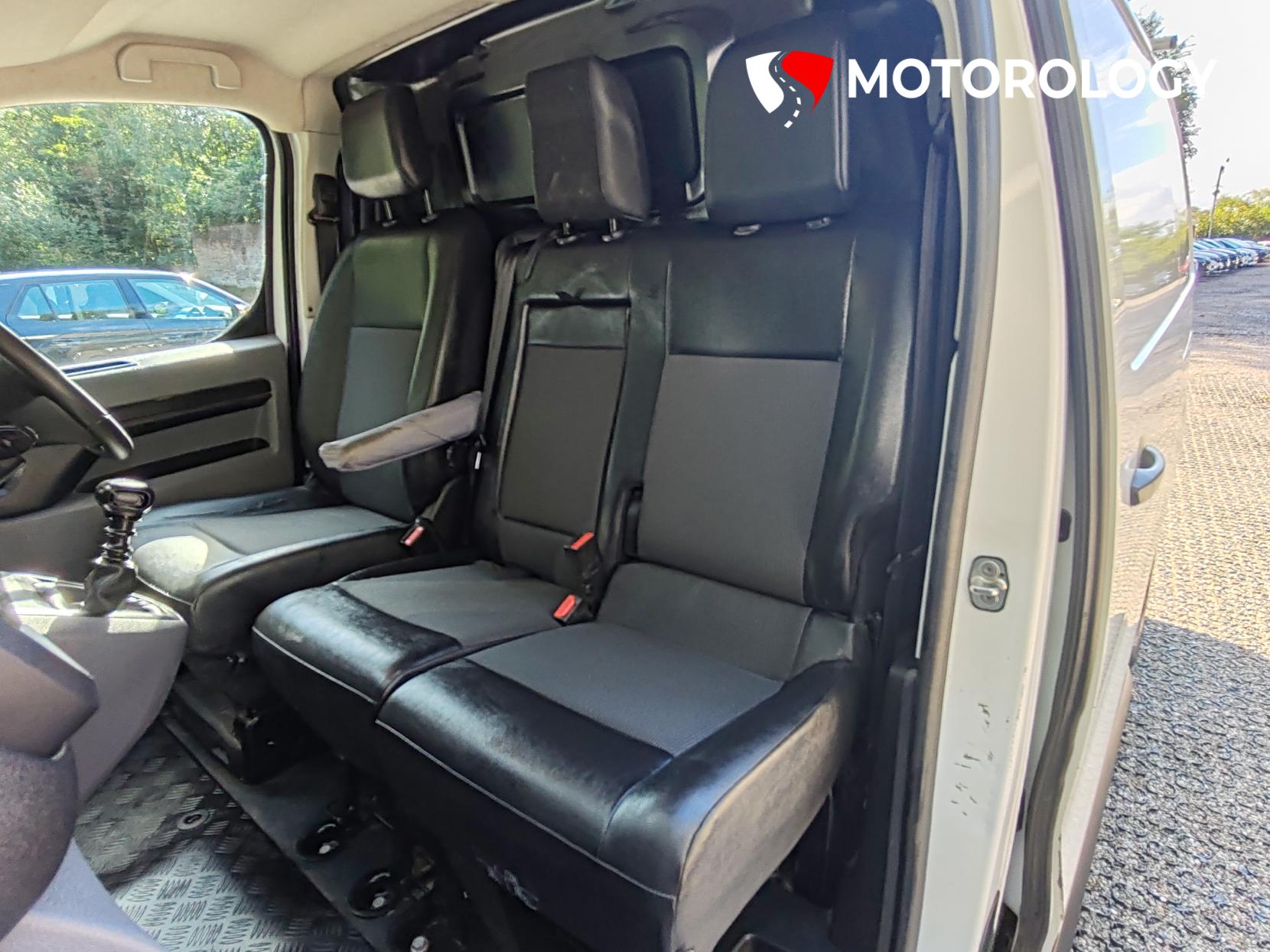 Citroen Dispatch 1.6 BlueHDi 1000 Enterprise M Panel Van 6dr Diesel Manual FWD 2 Euro 6 (s/s) (115 ps)