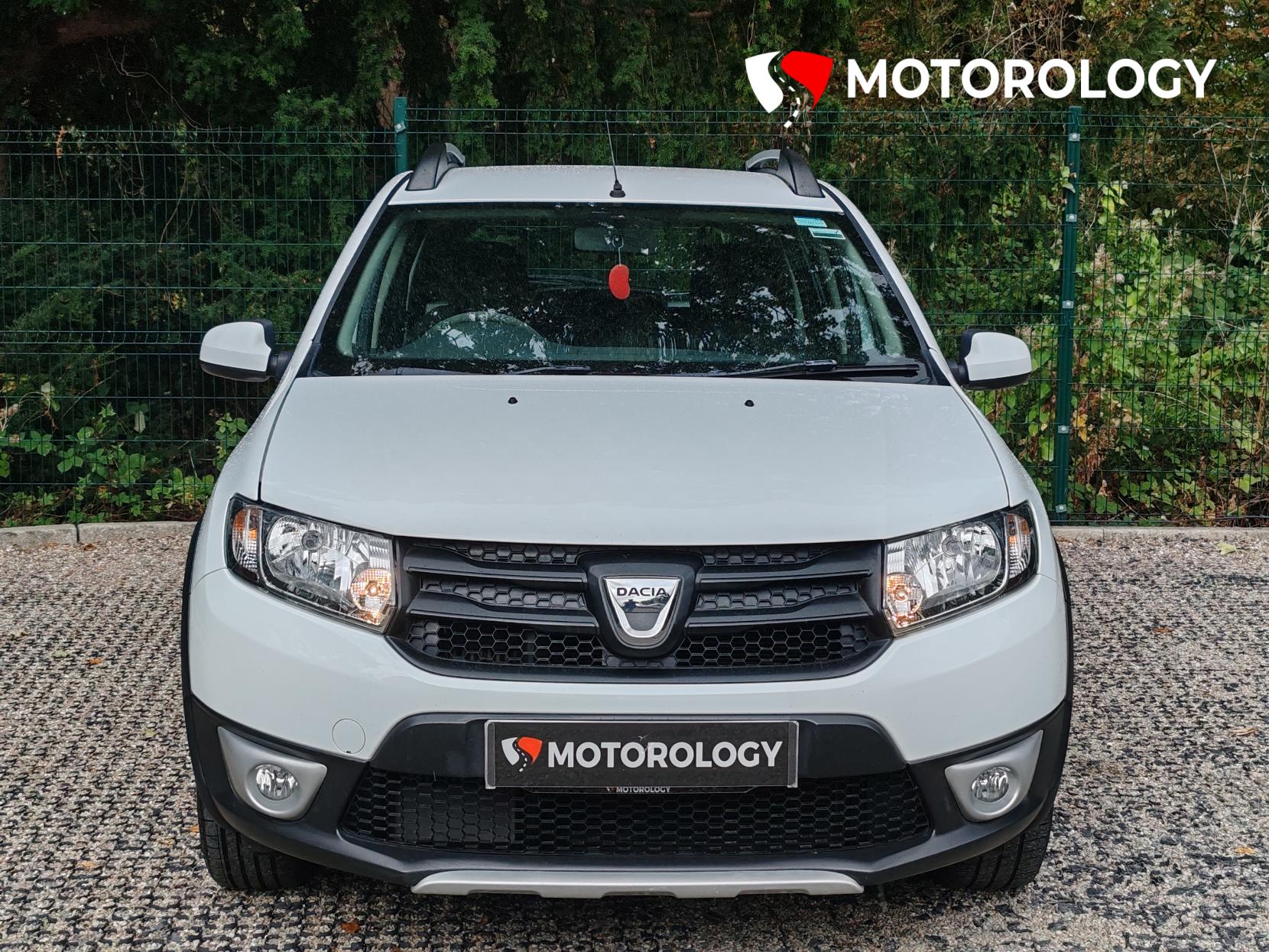 Dacia Sandero Stepway 0.9 TCe Ambiance Hatchback 5dr Petrol Manual Euro 5 (90 ps)