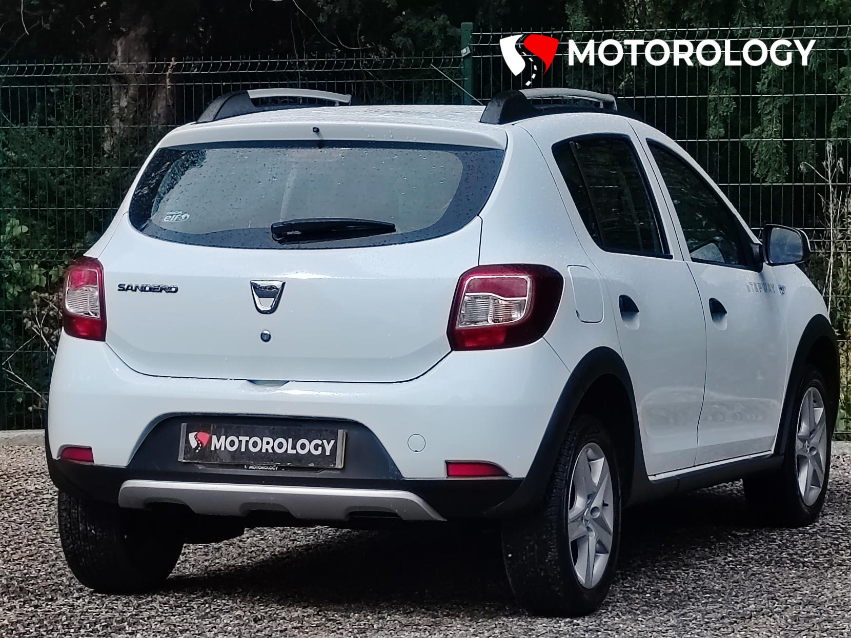 Dacia Sandero Stepway 0.9 TCe Ambiance Hatchback 5dr Petrol Manual Euro 5 (90 ps)