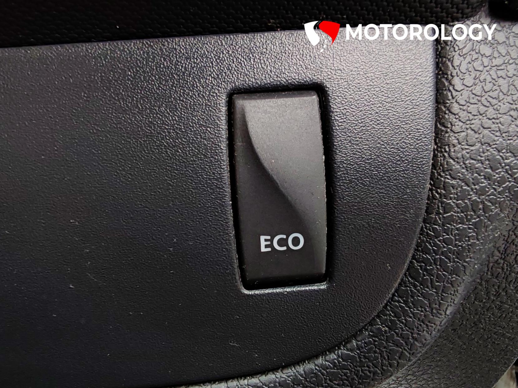 Dacia Sandero Stepway 0.9 TCe Ambiance Hatchback 5dr Petrol Manual Euro 5 (90 ps)