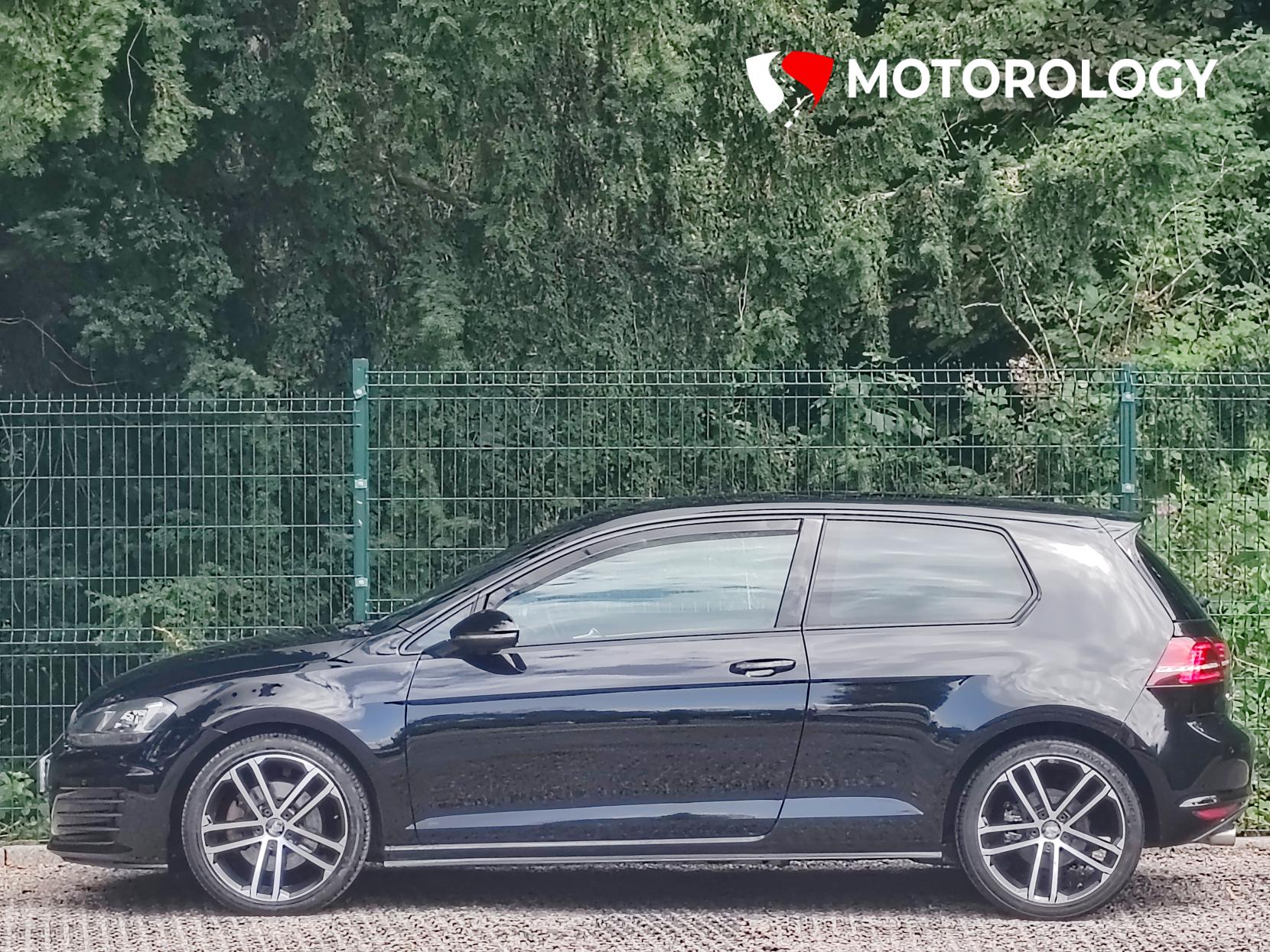 Volkswagen Golf 2.0 TDI BlueMotion Tech GTD Hatchback 3dr Diesel Manual Euro 6 (s/s) (184 ps)
