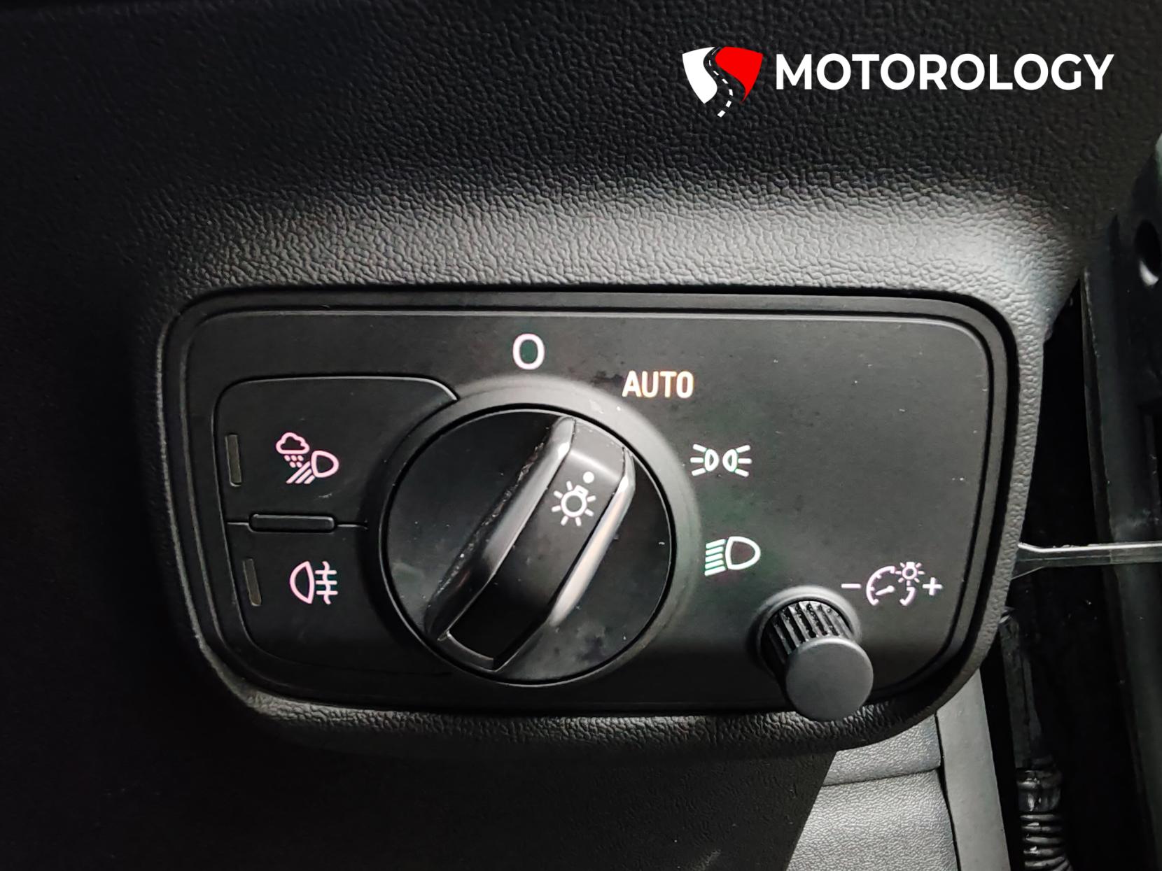 Audi TT 2.0 TFSI 40 Sport Coupe 3dr Petrol S Tronic Euro 6 (s/s) (197 ps)