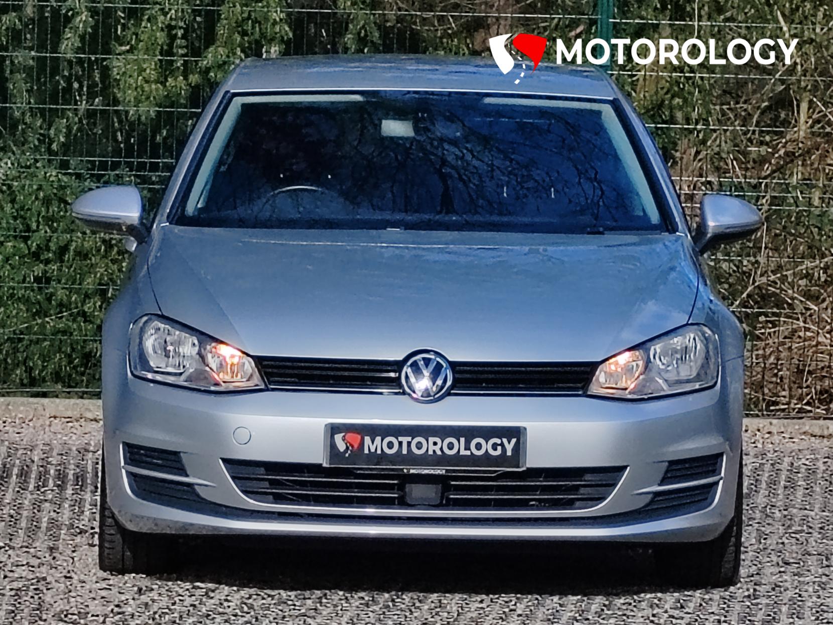 Volkswagen Golf 1.6 TDI BlueMotion Tech SE Hatchback 5dr Diesel Manual Euro 5 (s/s) (105 ps)