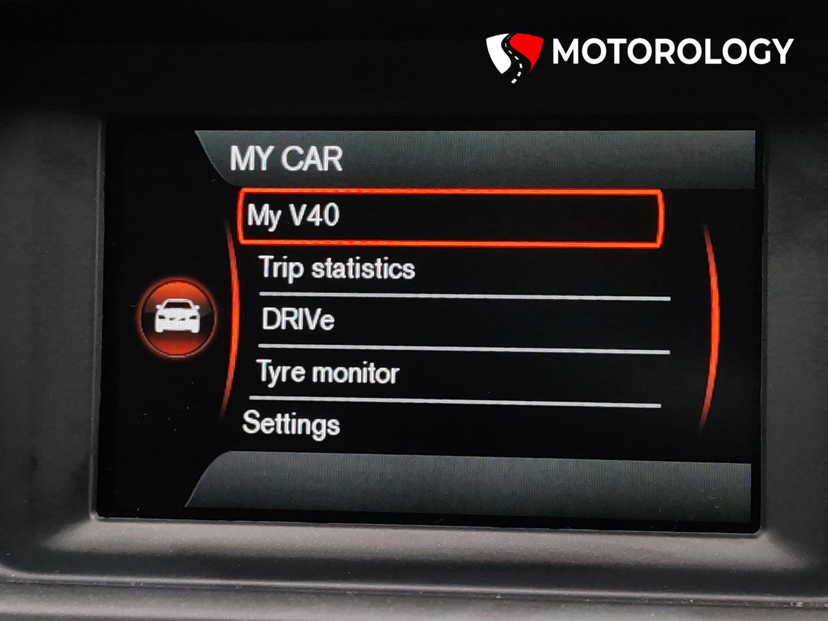 Volvo V40 2.0 D2 R-Design Lux Hatchback 5dr Diesel Auto Euro 6 (s/s) (120 ps)