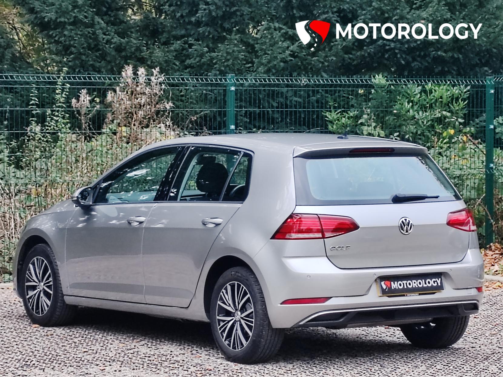 Volkswagen Golf 1.0 TSI SE Nav Hatchback 5dr Petrol Manual Euro 6 (s/s) (110 bhp)