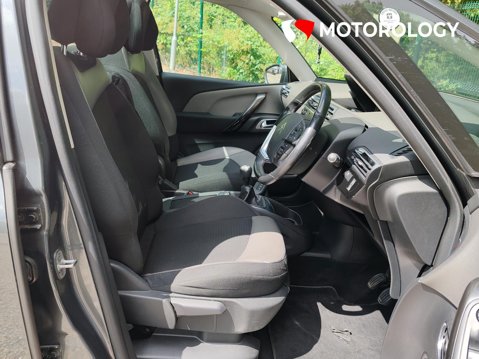 Citroen C4 Picasso 1.6 e-HDi Exclusive+ MPV 5dr Diesel Manual Euro 5 (s/s) (115 ps)