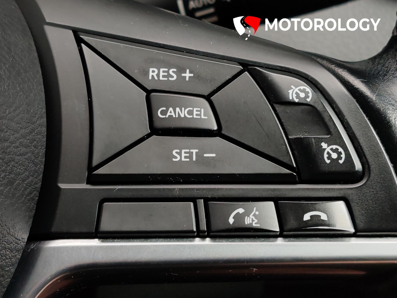 Nissan Qashqai 1.5 dCi N-Connecta SUV 5dr Diesel Manual Euro 6 (s/s) (110 ps)