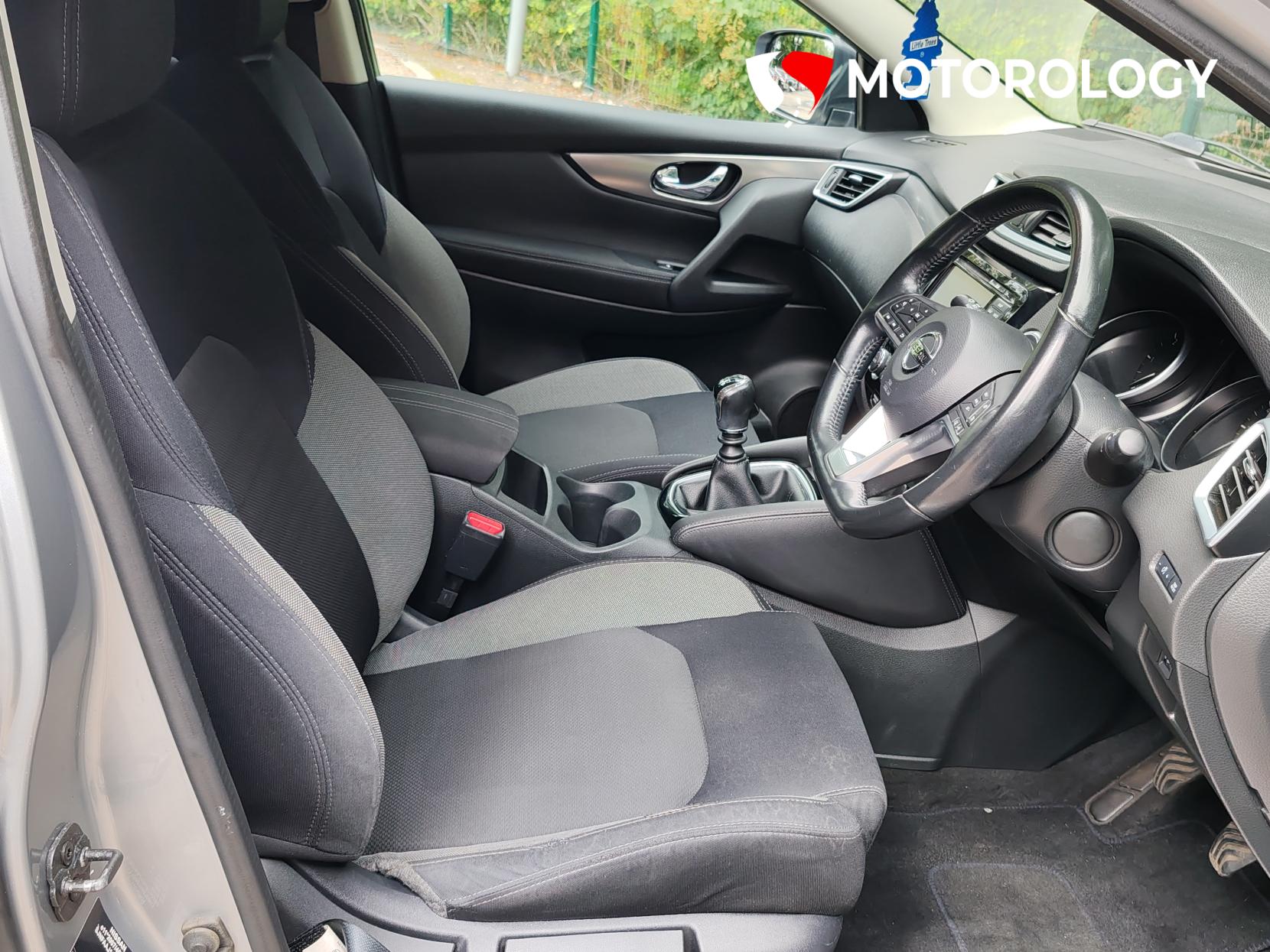 Nissan Qashqai 1.5 dCi N-Connecta SUV 5dr Diesel Manual Euro 6 (s/s) (110 ps)