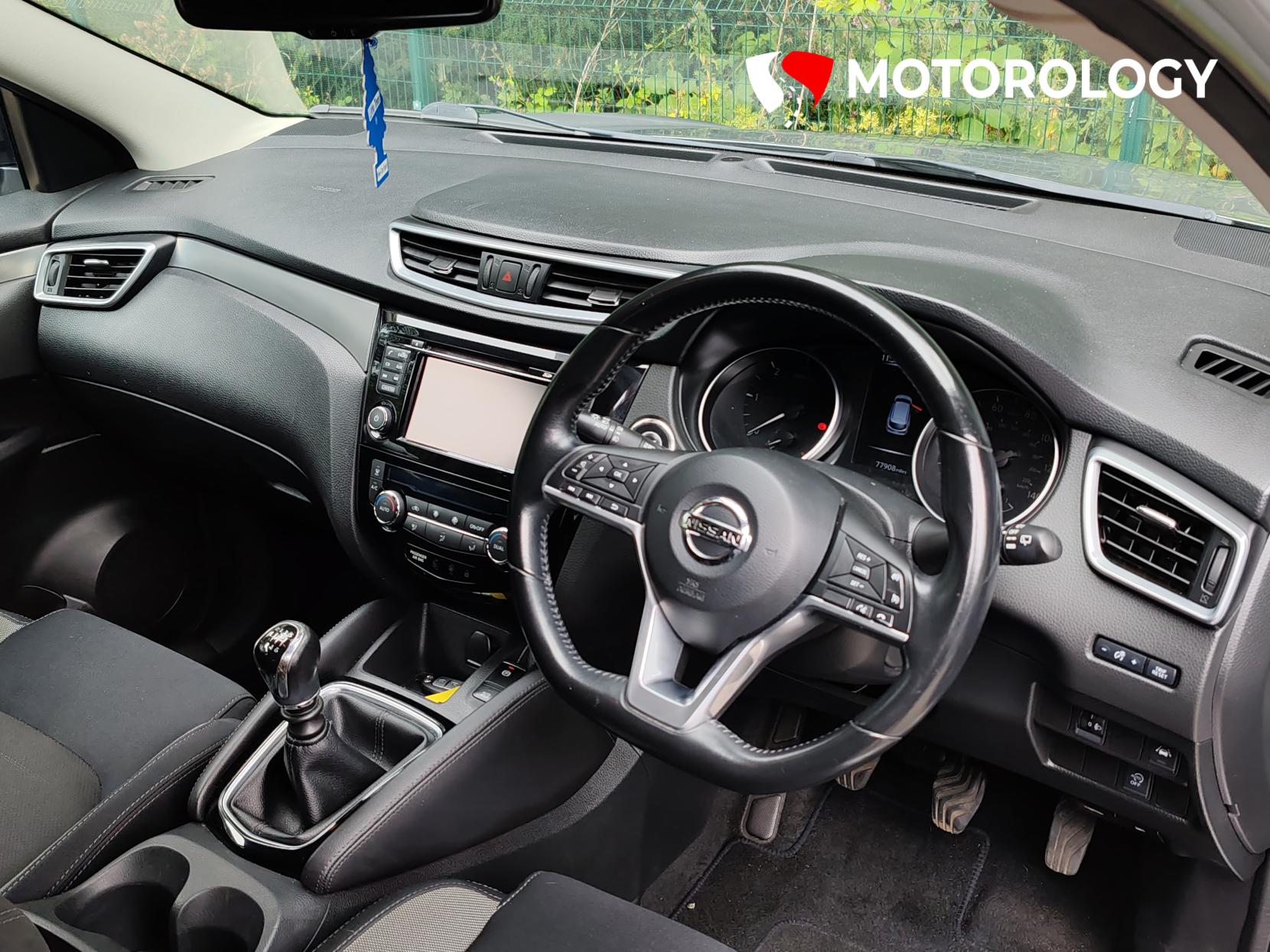 Nissan Qashqai 1.5 dCi N-Connecta SUV 5dr Diesel Manual Euro 6 (s/s) (110 ps)