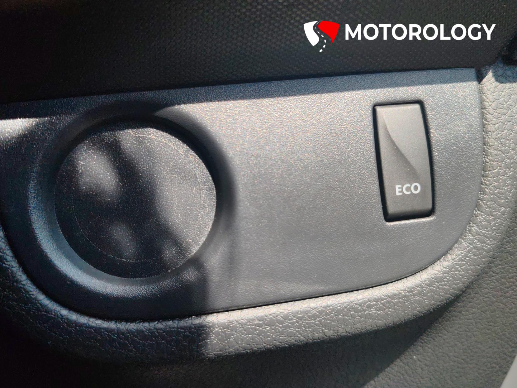 Dacia Sandero Stepway 0.9 TCe Ambiance Hatchback 5dr Petrol Manual Euro 6 (s/s) (90 ps)