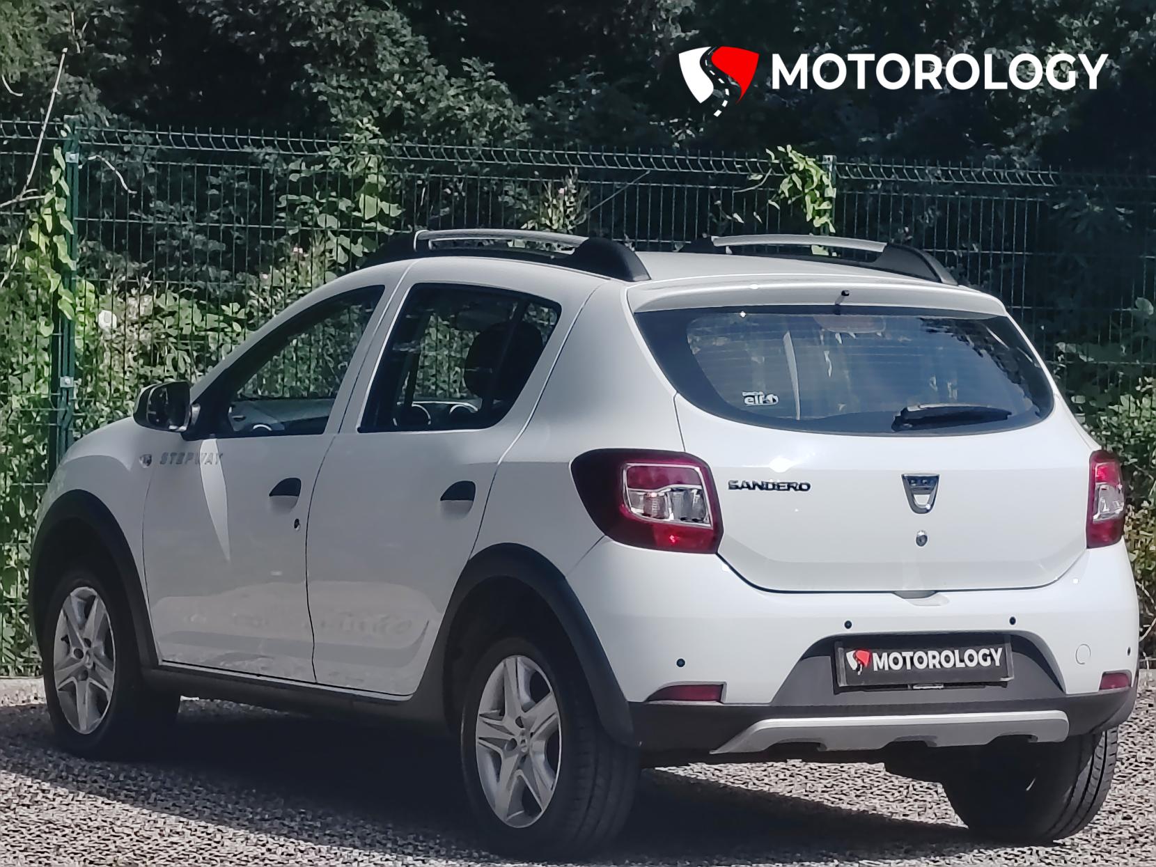 Dacia Sandero Stepway 0.9 TCe Ambiance Hatchback 5dr Petrol Manual Euro 6 (s/s) (90 ps)