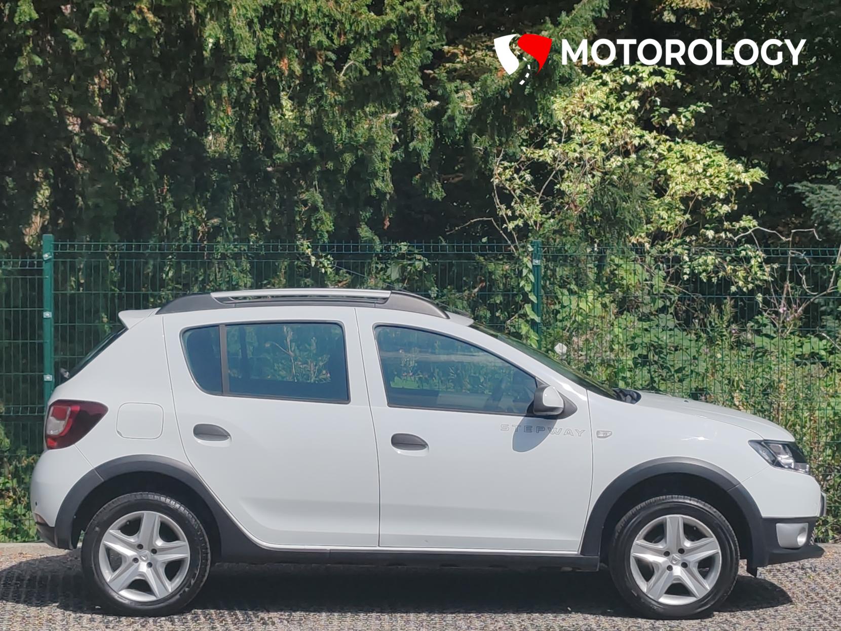 Dacia Sandero Stepway 0.9 TCe Ambiance Hatchback 5dr Petrol Manual Euro 6 (s/s) (90 ps)