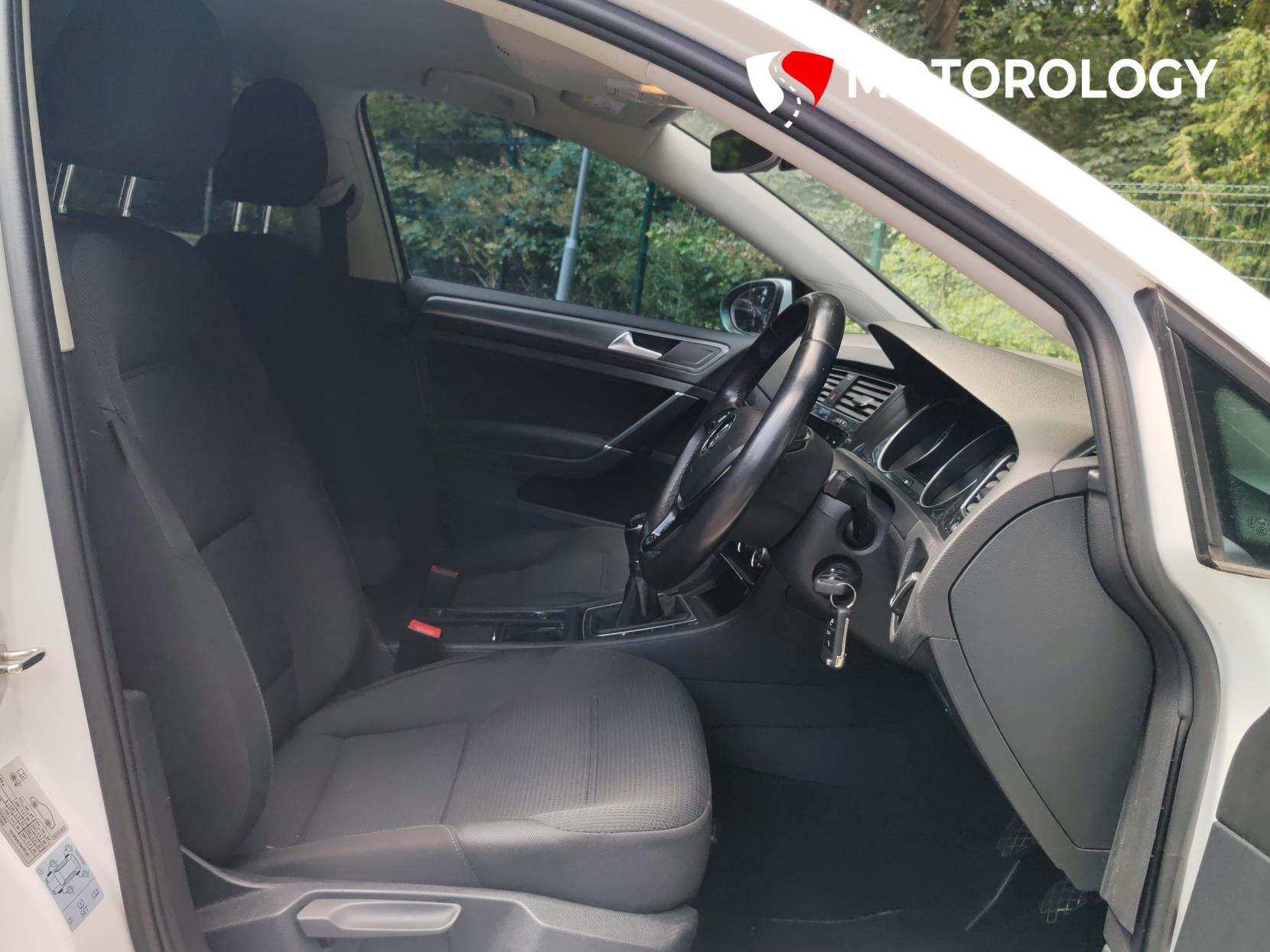 Volkswagen Golf 1.5 TSI EVO SE Nav Hatchback 5dr Petrol Manual Euro 6 (s/s) (150 ps)