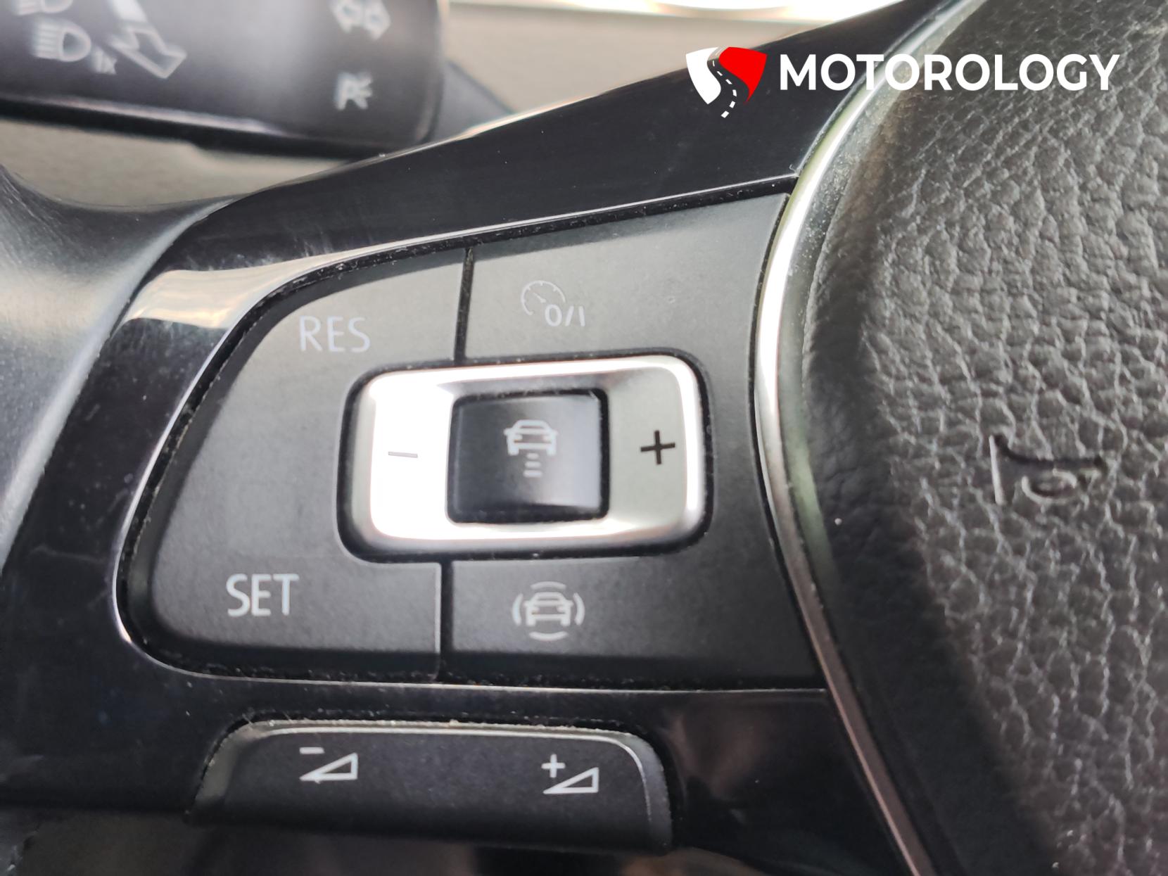Volkswagen Golf 1.5 TSI EVO SE Nav Hatchback 5dr Petrol Manual Euro 6 (s/s) (150 ps)