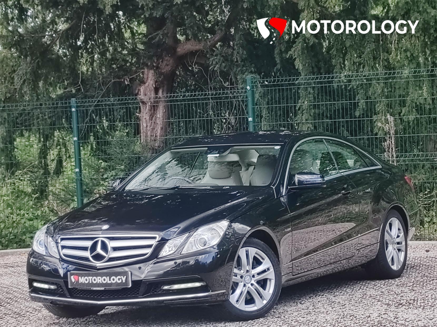Mercedes-Benz E Class 3.5 E350 CGI V6 BlueEfficiency SE Coupe 2dr Petrol G-Tronic Euro 5 (292 ps)