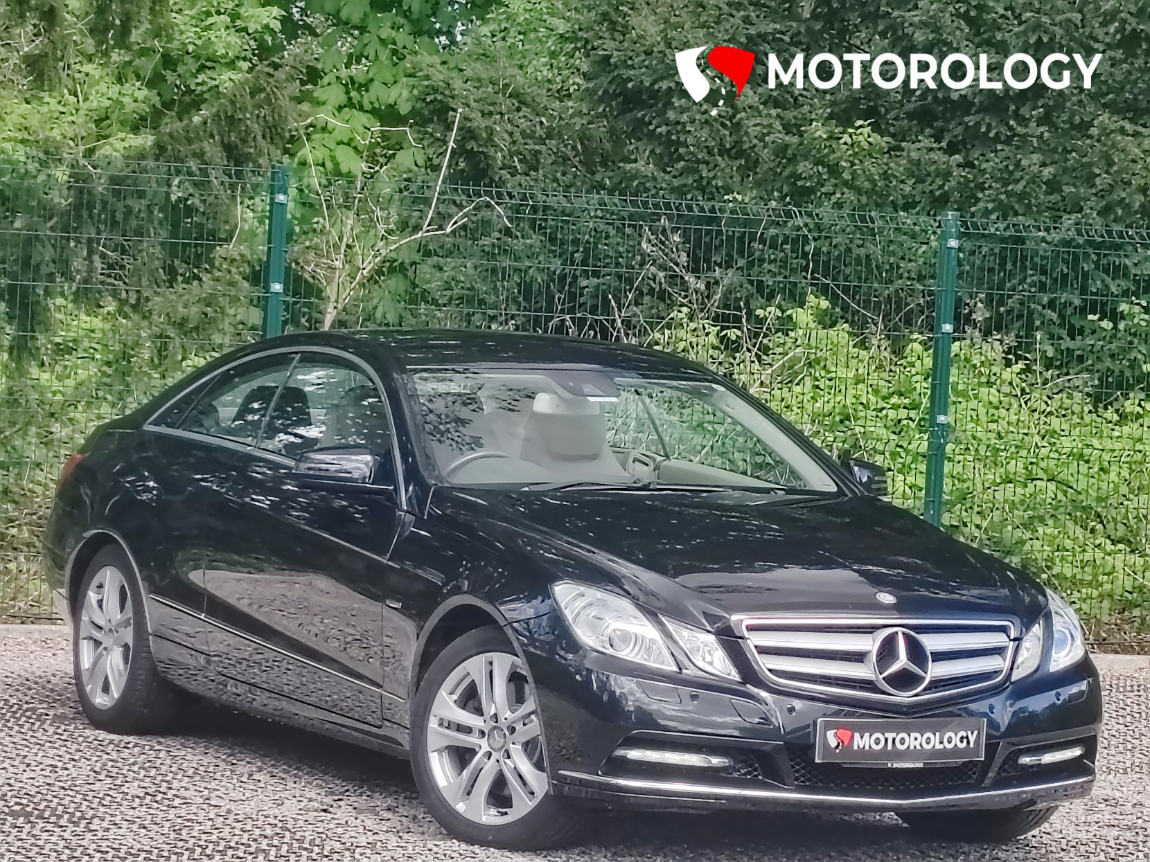 Mercedes-Benz E Class 3.5 E350 CGI V6 BlueEfficiency SE Coupe 2dr Petrol G-Tronic Euro 5 (292 ps)