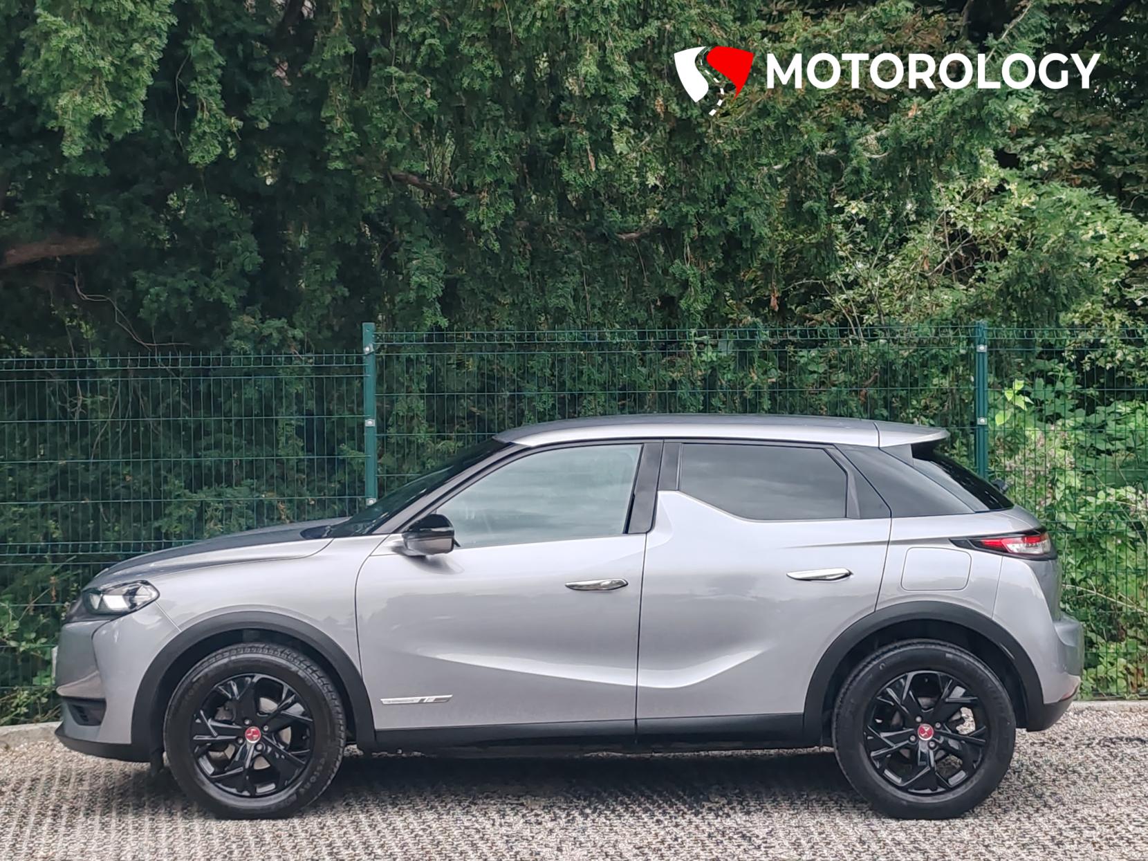 DS AUTOMOBILES DS 3 CROSSBACK 1.2 PureTech Performance Line Crossback 5dr Petrol Manual Euro 6 (s/s) (100 ps)