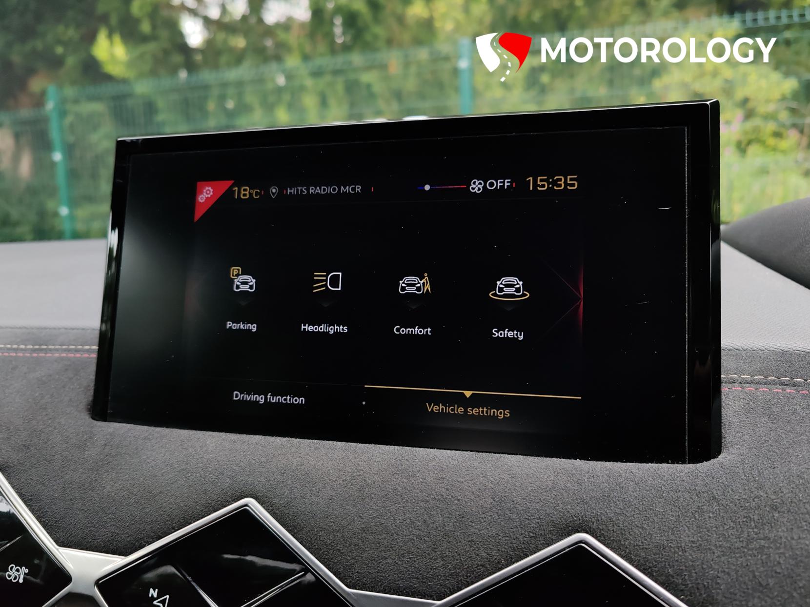DS AUTOMOBILES DS 3 CROSSBACK 1.2 PureTech Performance Line Crossback 5dr Petrol Manual Euro 6 (s/s) (100 ps)