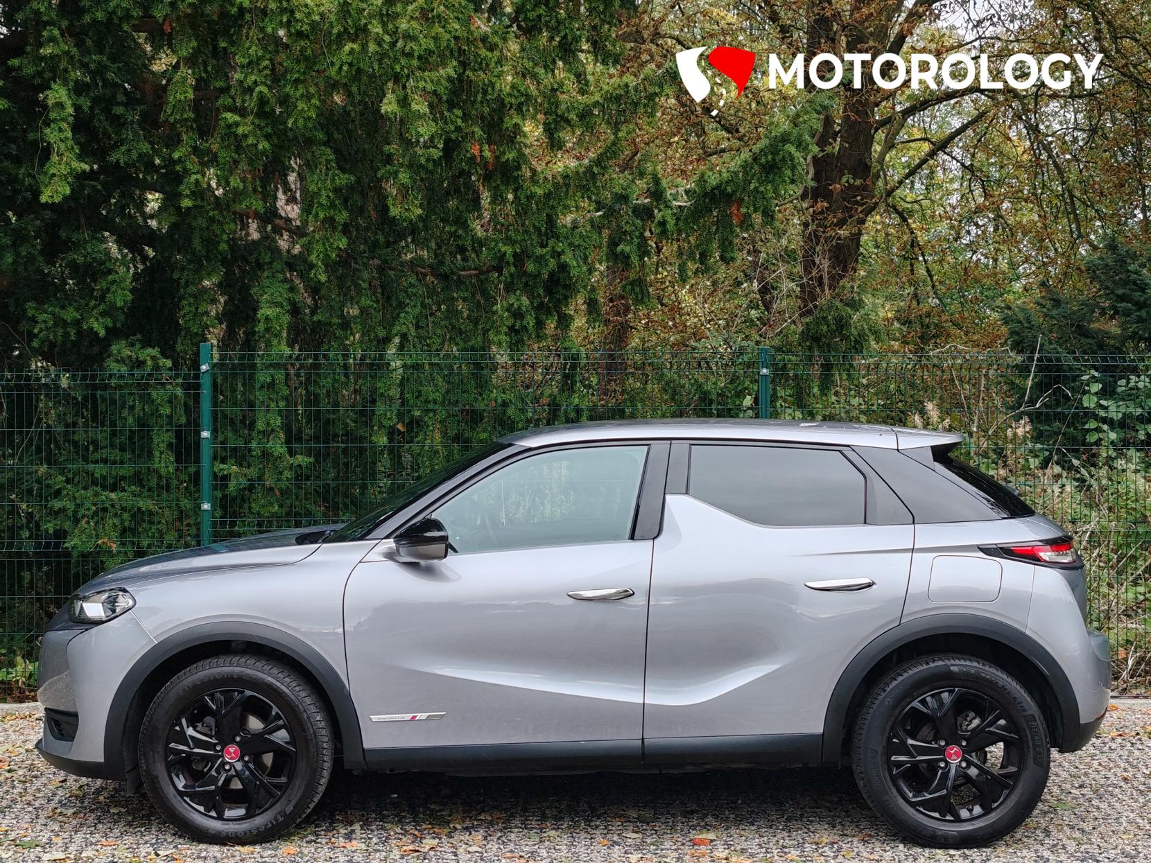 DS AUTOMOBILES DS 3 CROSSBACK 1.2 PureTech Performance Line Crossback 5dr Petrol Manual Euro 6 (s/s) (100 ps)