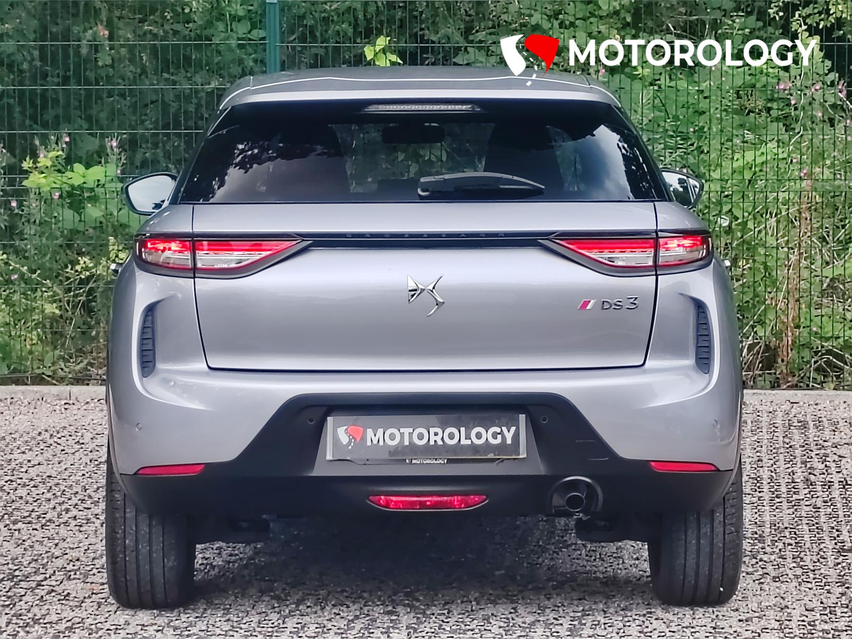 DS AUTOMOBILES DS 3 CROSSBACK 1.2 PureTech Performance Line Crossback 5dr Petrol Manual Euro 6 (s/s) (100 ps)