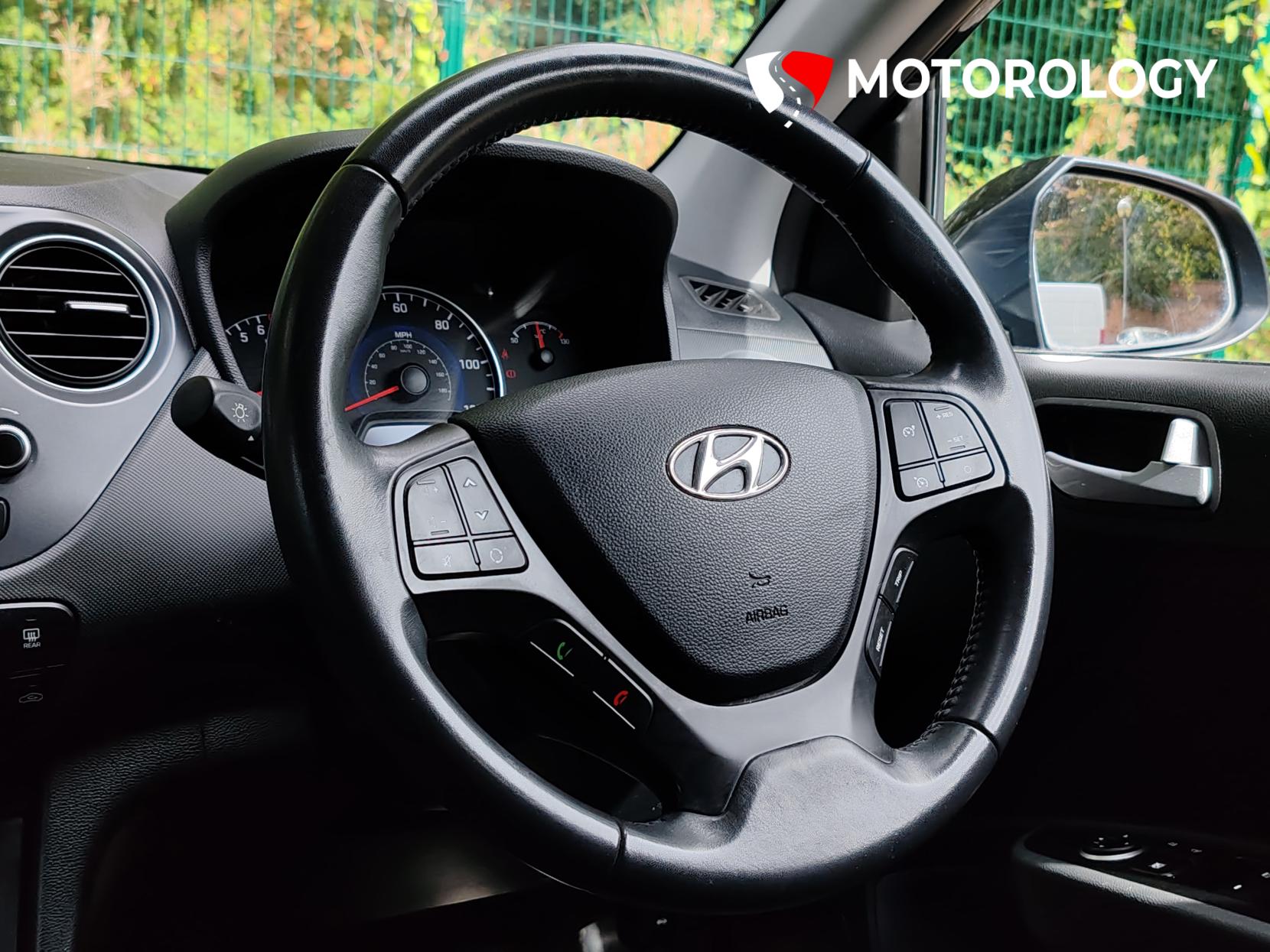 Hyundai i10 1.2 Premium Hatchback 5dr Petrol Manual Euro 6 (87 ps)