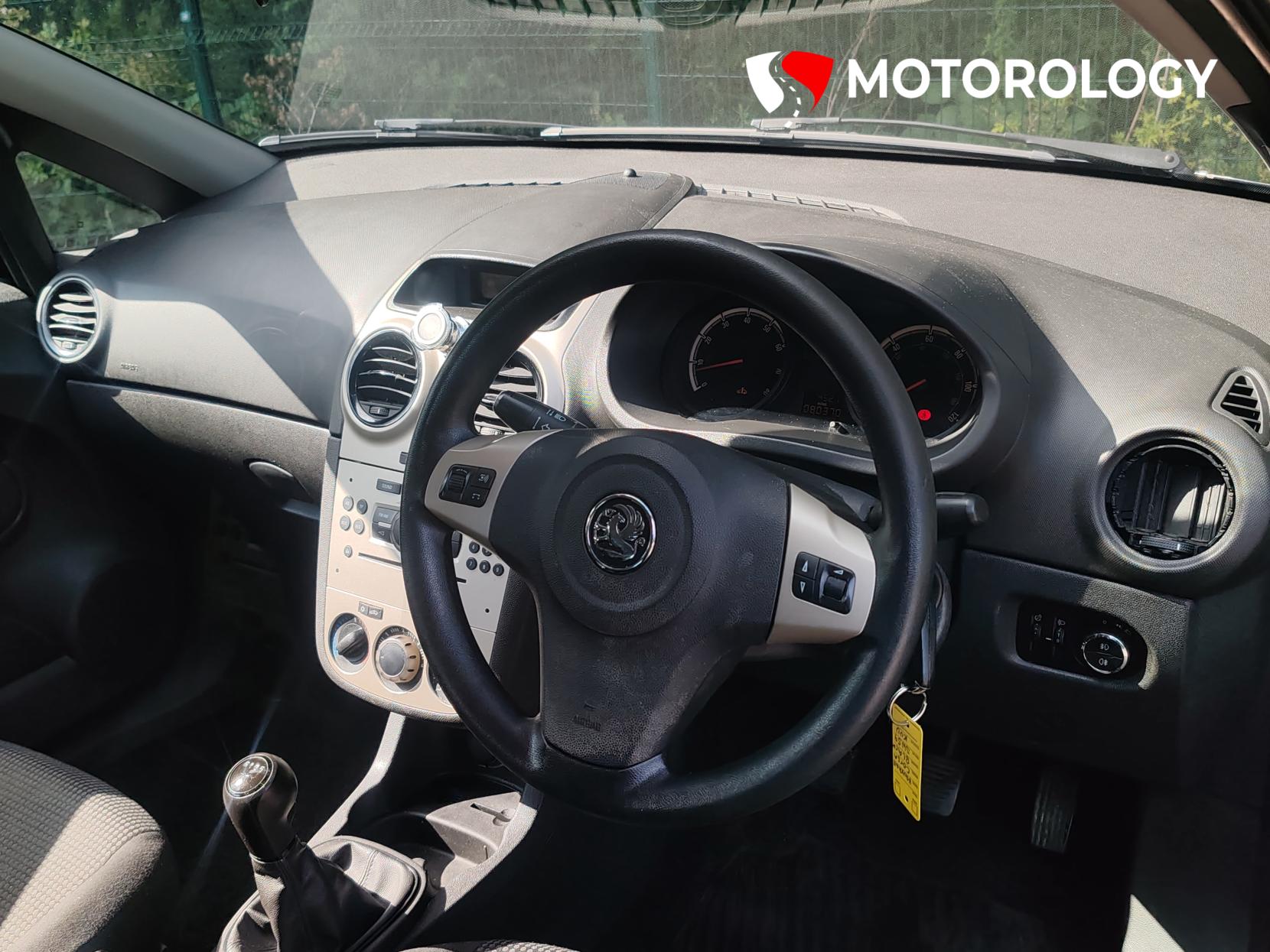 Vauxhall Corsa 1.2i 16v Energy Hatchback 5dr Petrol Manual (a/c) (124 g/km, 84 bhp)