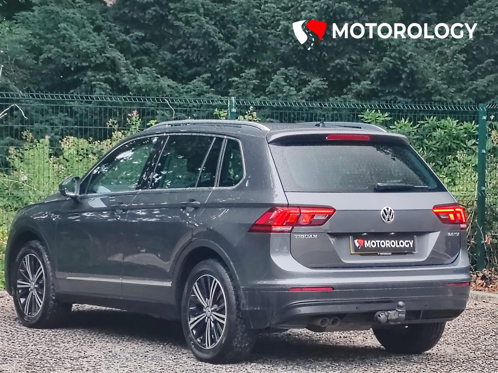 Volkswagen Tiguan 2.0 TDI BlueMotion Tech SE Navigation SUV 5dr Diesel Manual Euro 6 (s/s) (150 ps)