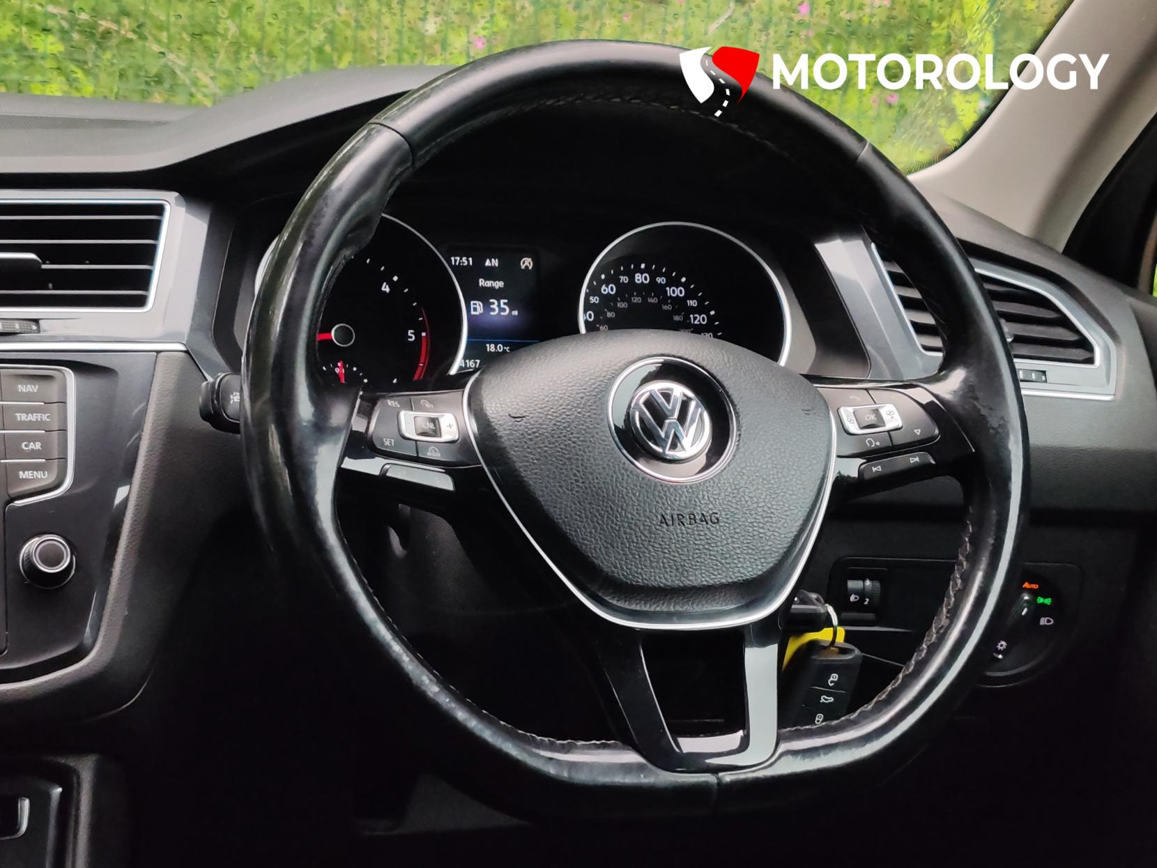 Volkswagen Tiguan 2.0 TDI BlueMotion Tech SE Navigation SUV 5dr Diesel Manual Euro 6 (s/s) (150 ps)