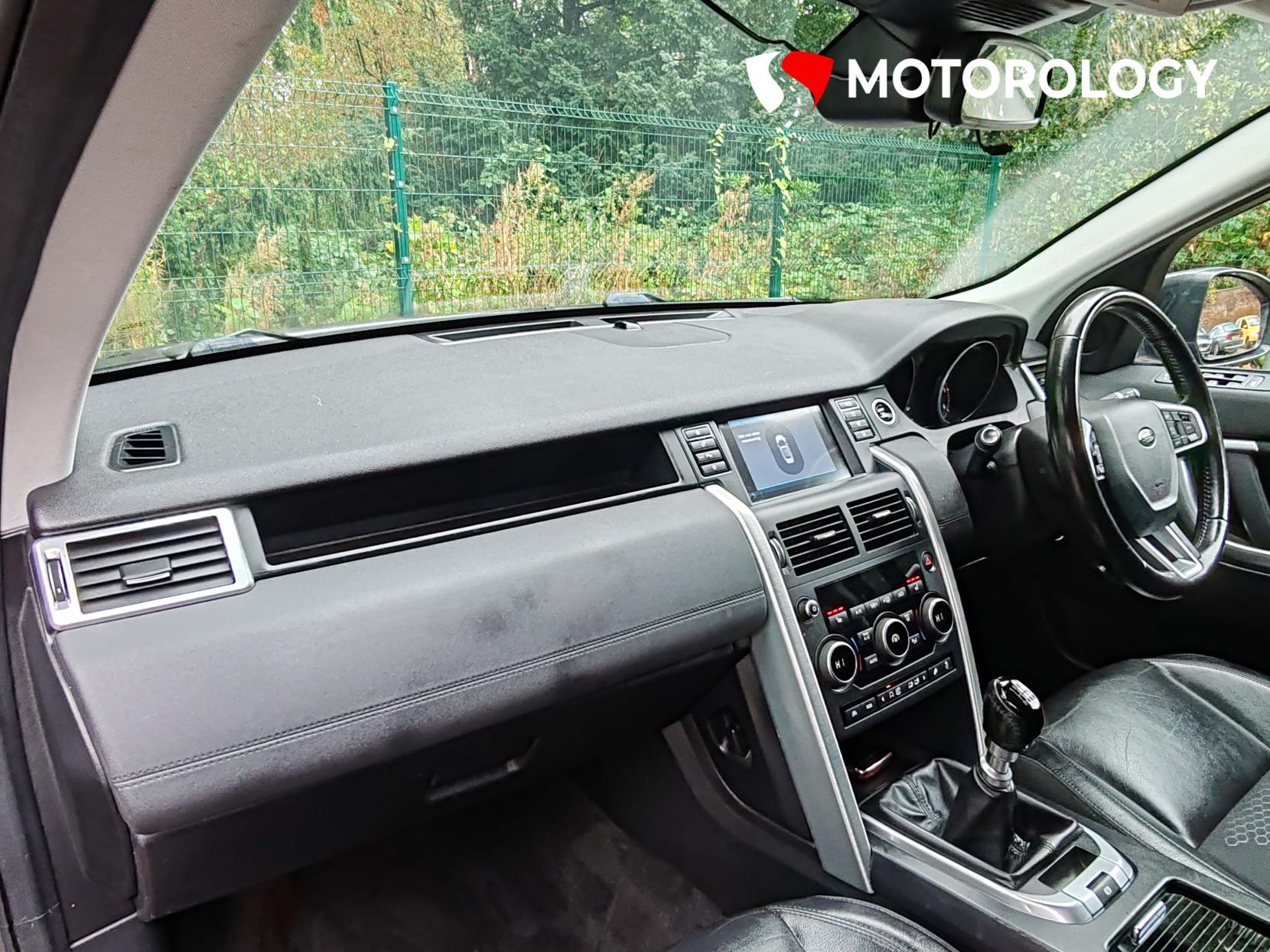 Land Rover Discovery Sport 2.0 TD4 SE Tech SUV 5dr Diesel Manual 4WD Euro 6 (s/s) (180 ps)